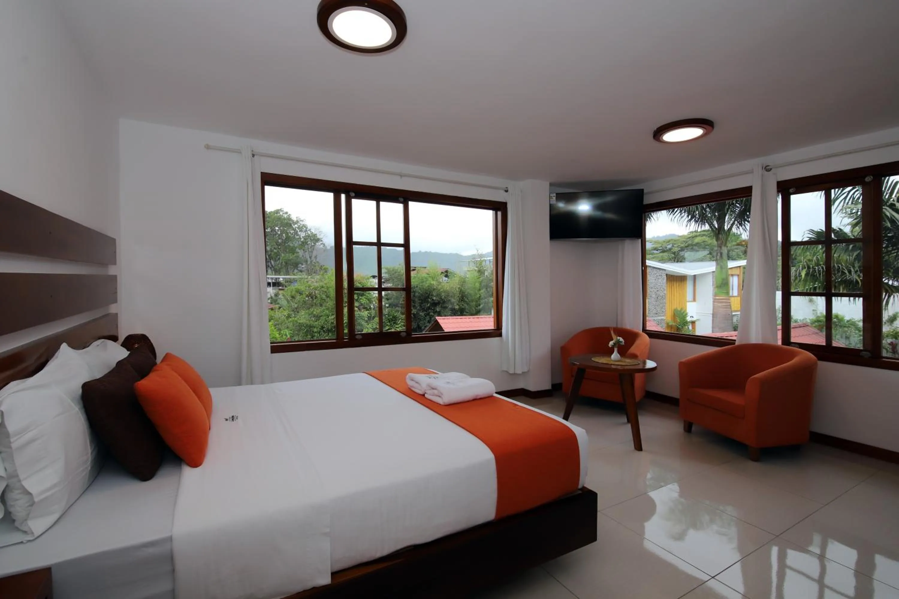 Bed in La Posada de Mindo