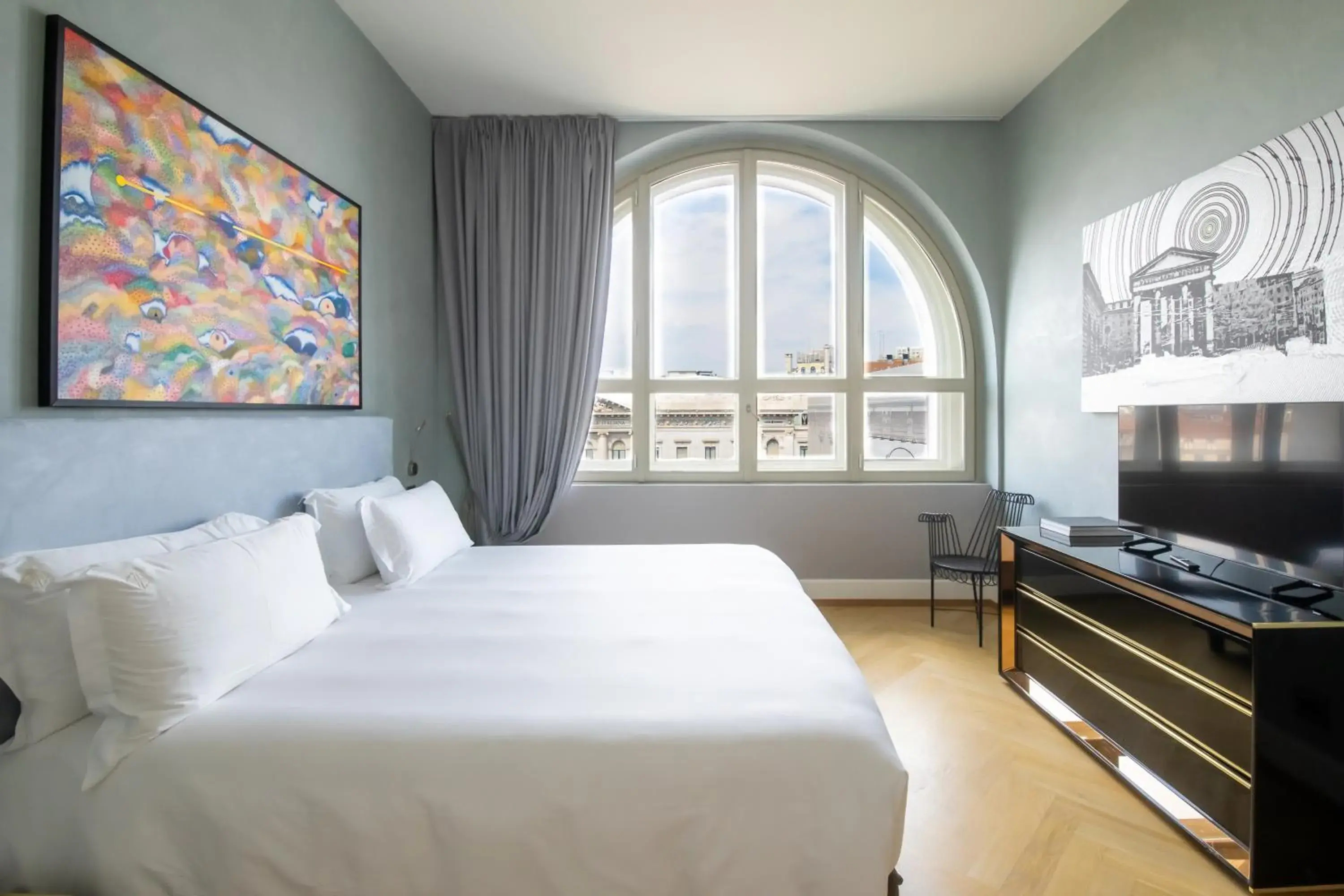 Master Suite in Galleria Vik Milano - Townhouse Galleria - Small Luxury Hotels of the World Master Suite in Galleria Vik Milano - Townhouse Galleria - Small Luxury Hotels of the World