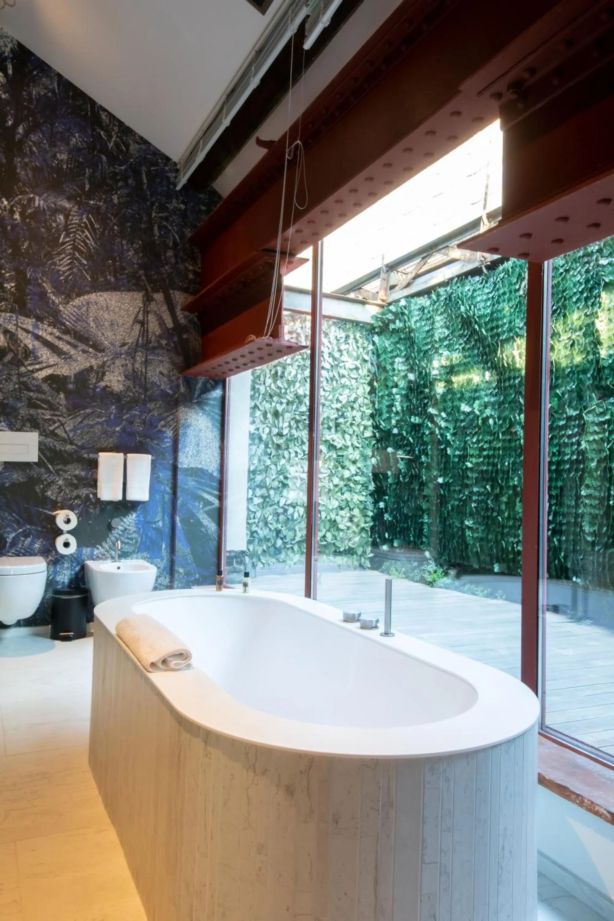 Bathroom in Galleria Vik Milano - Townhouse Galleria - Small Luxury Hotels of the World