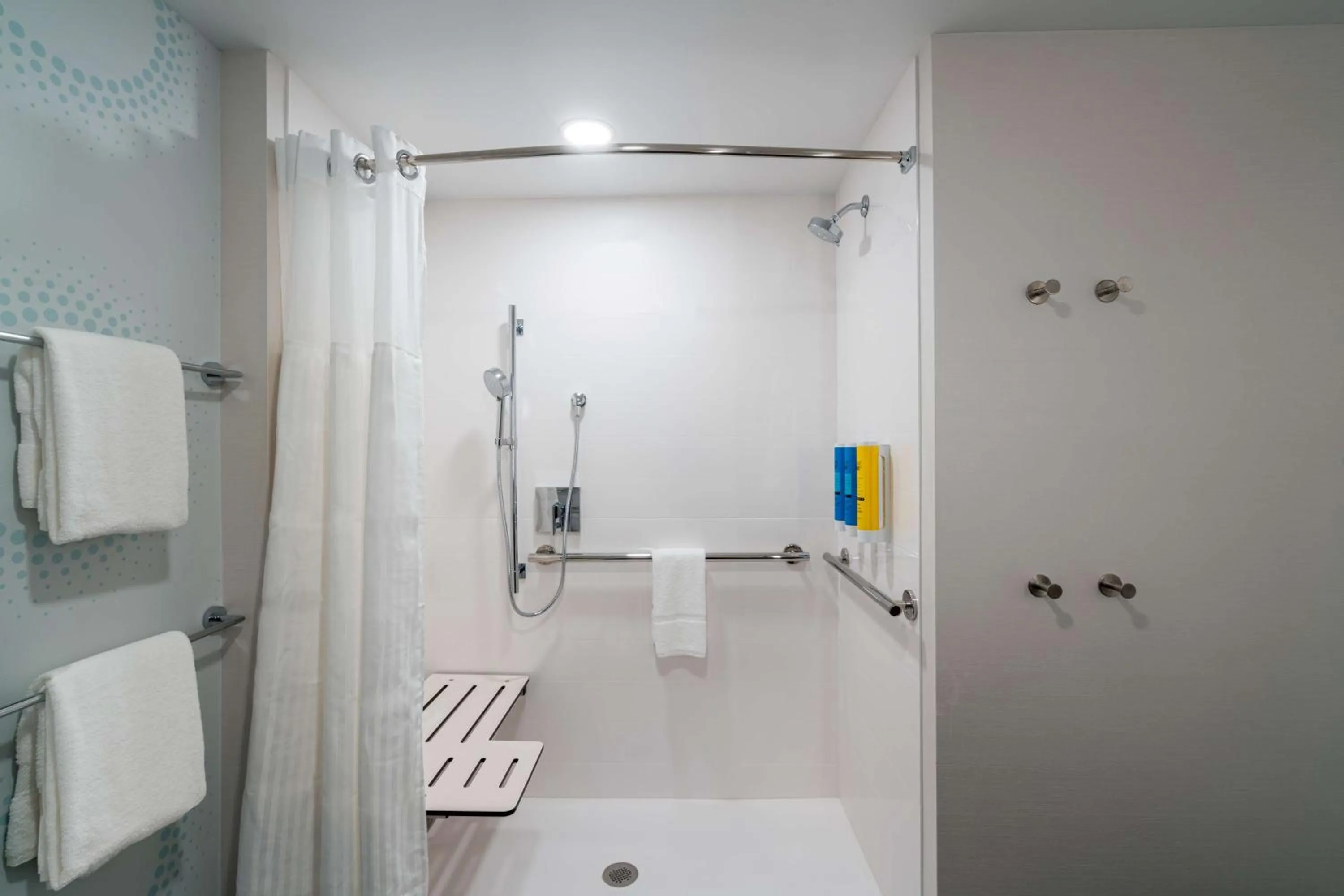 Bathroom in Tru By Hilton Savannah Airport