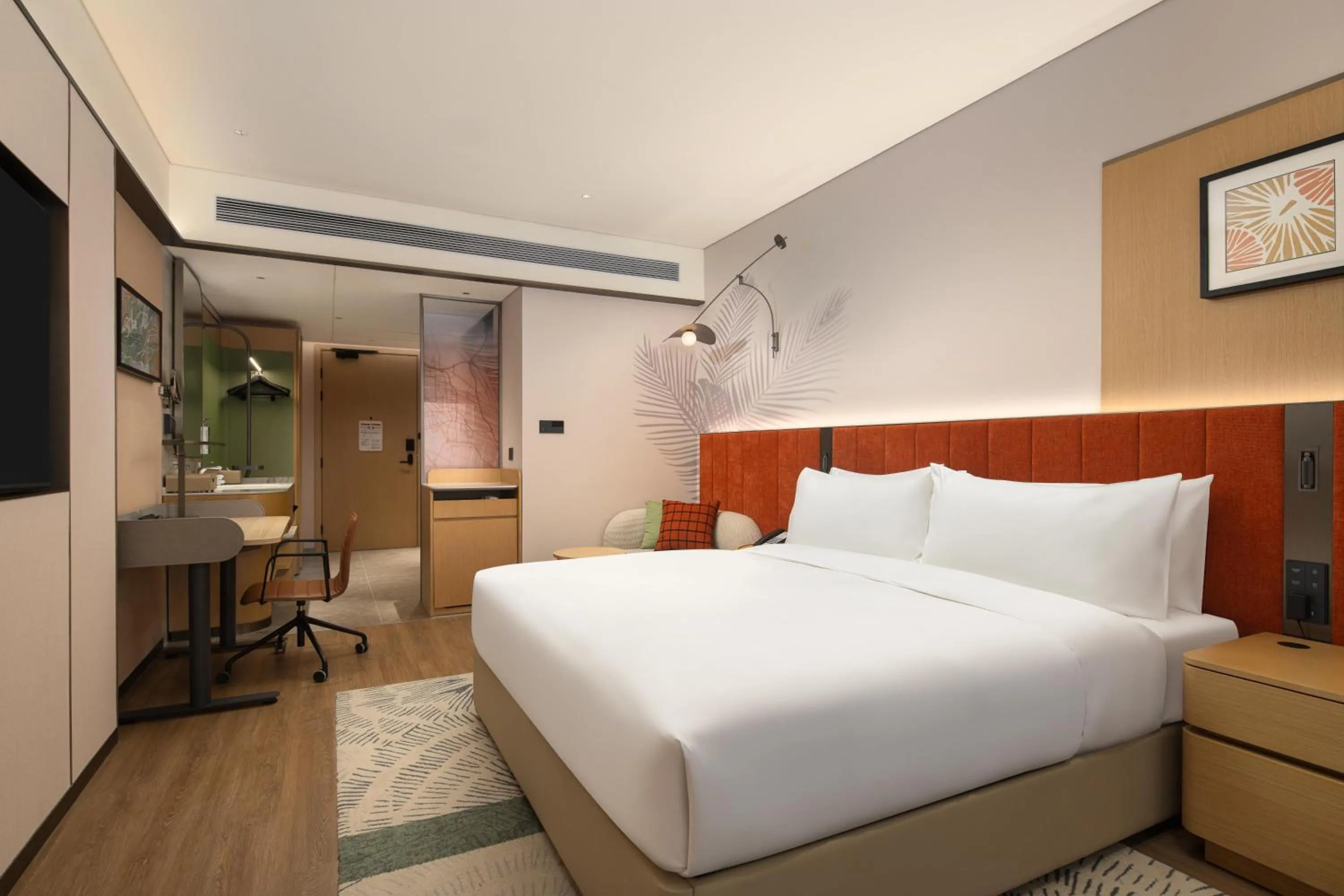 Bed in Hilton Garden Inn Shenzhen Pingshan Chaoshang Plaza