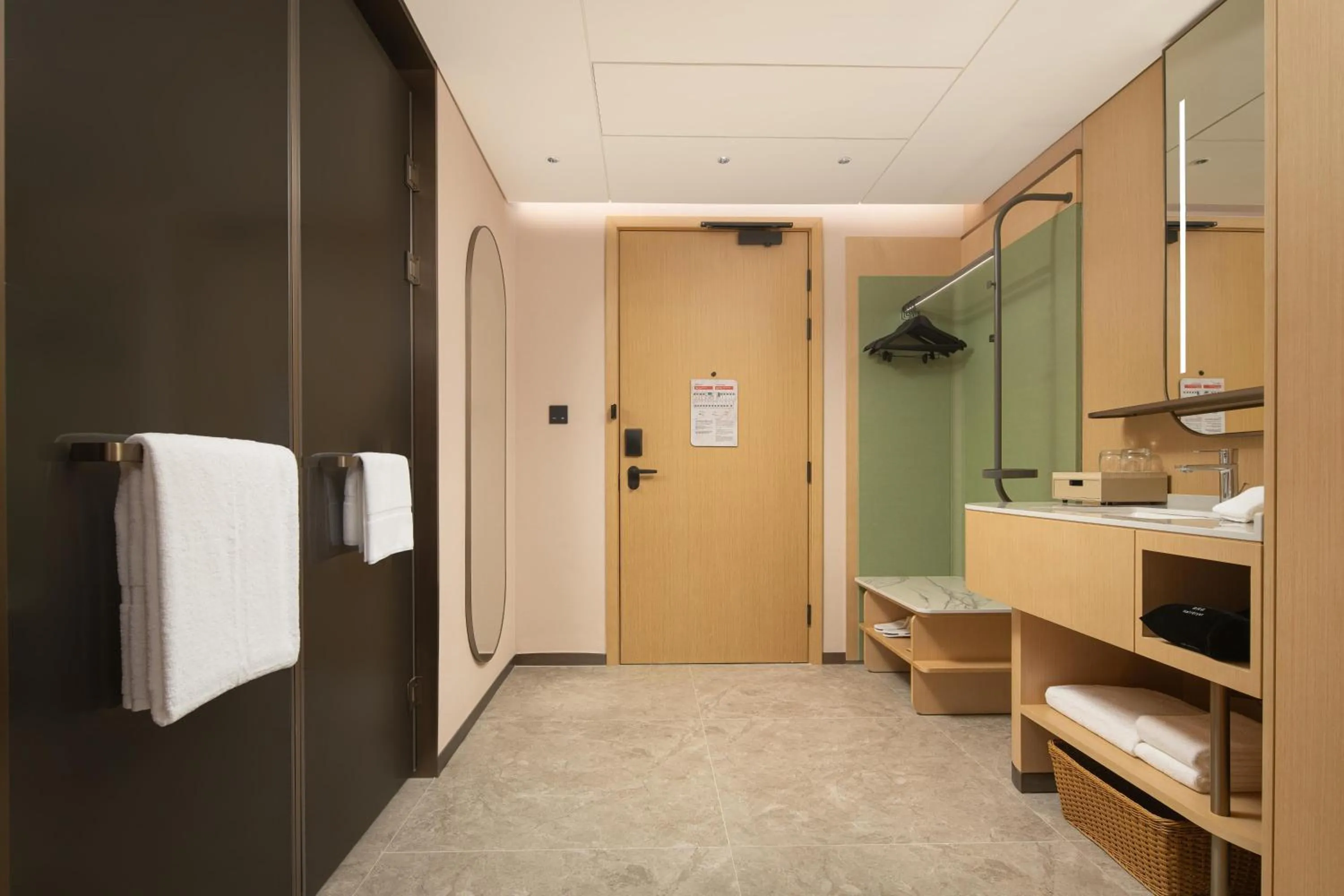 Bathroom in Hilton Garden Inn Shenzhen Pingshan Chaoshang Plaza