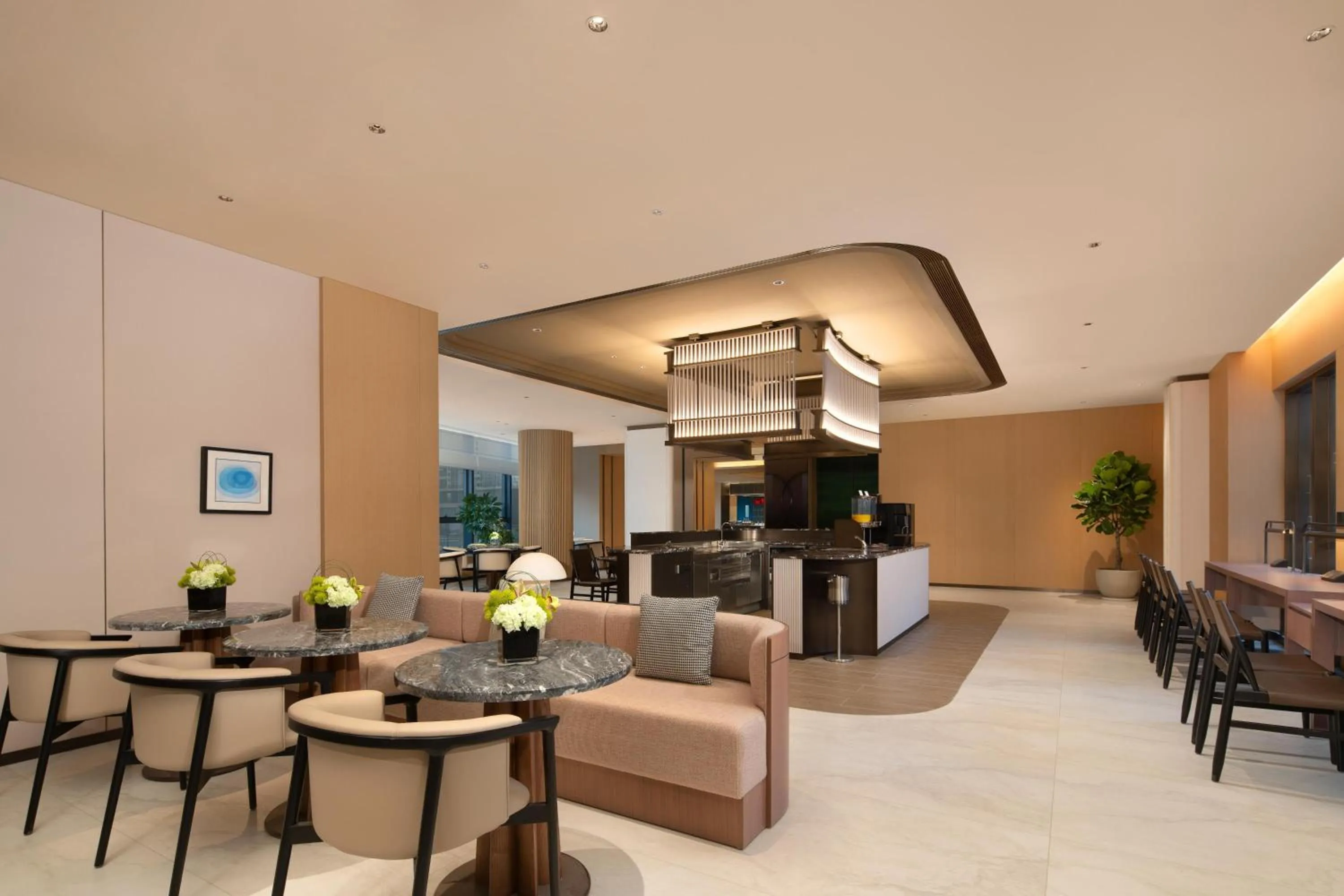 Restaurant/places to eat in Hilton Garden Inn Shenzhen Pingshan Chaoshang Plaza