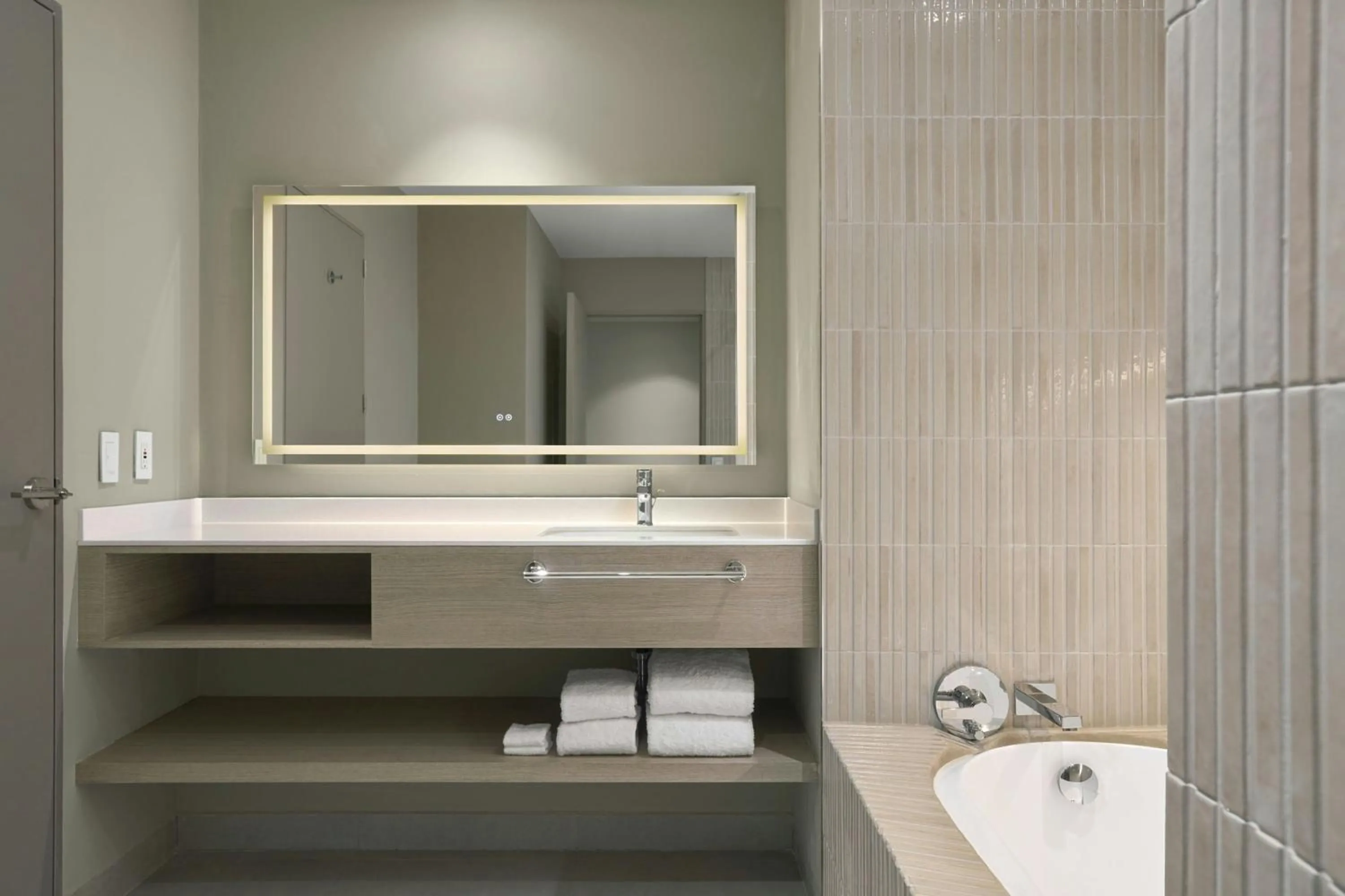Bathroom in Courtyard by Marriott Quito Airport