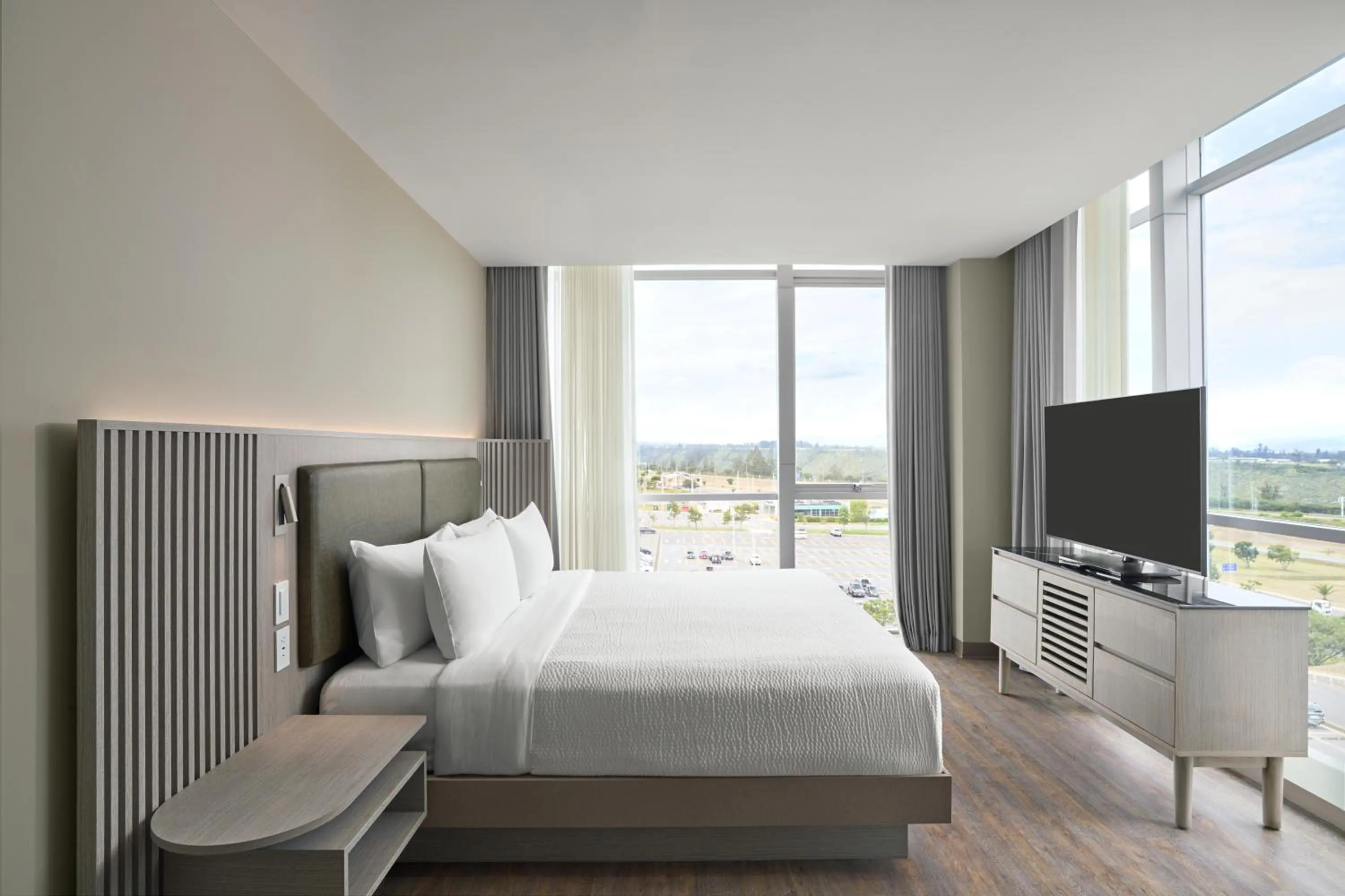 Bed in Courtyard by Marriott Quito Airport