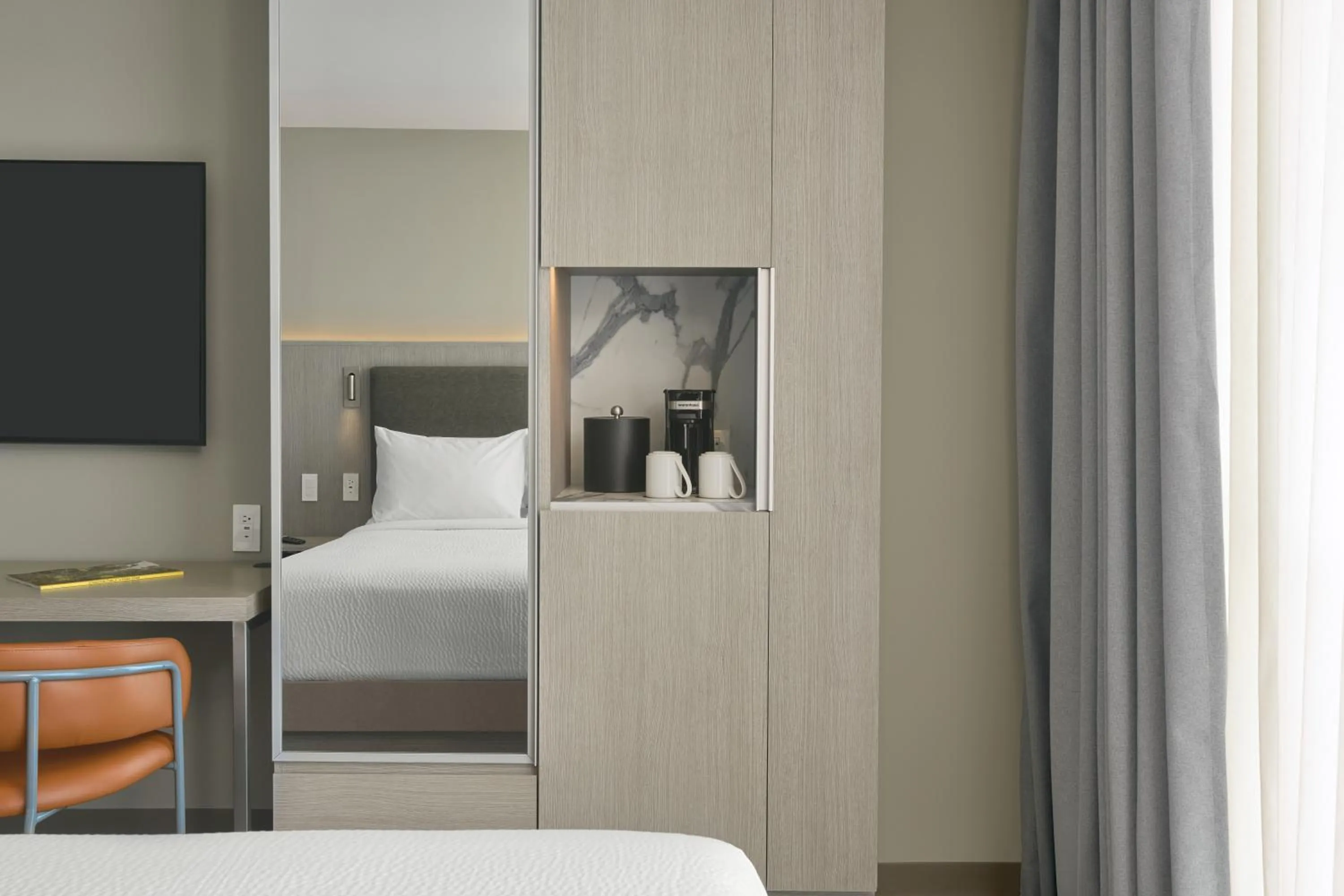 Bed in Courtyard by Marriott Quito Airport