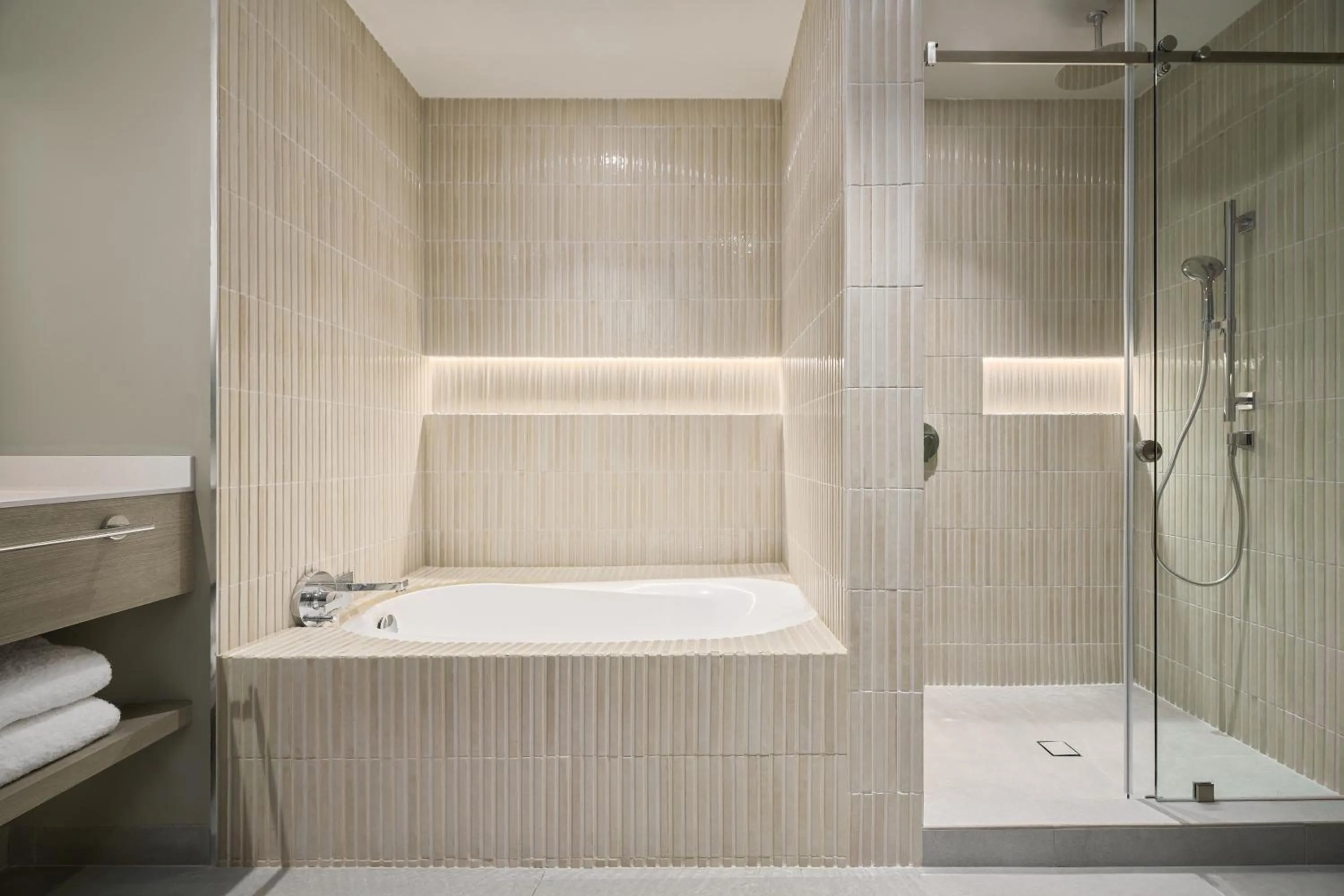 Shower in Courtyard by Marriott Quito Airport