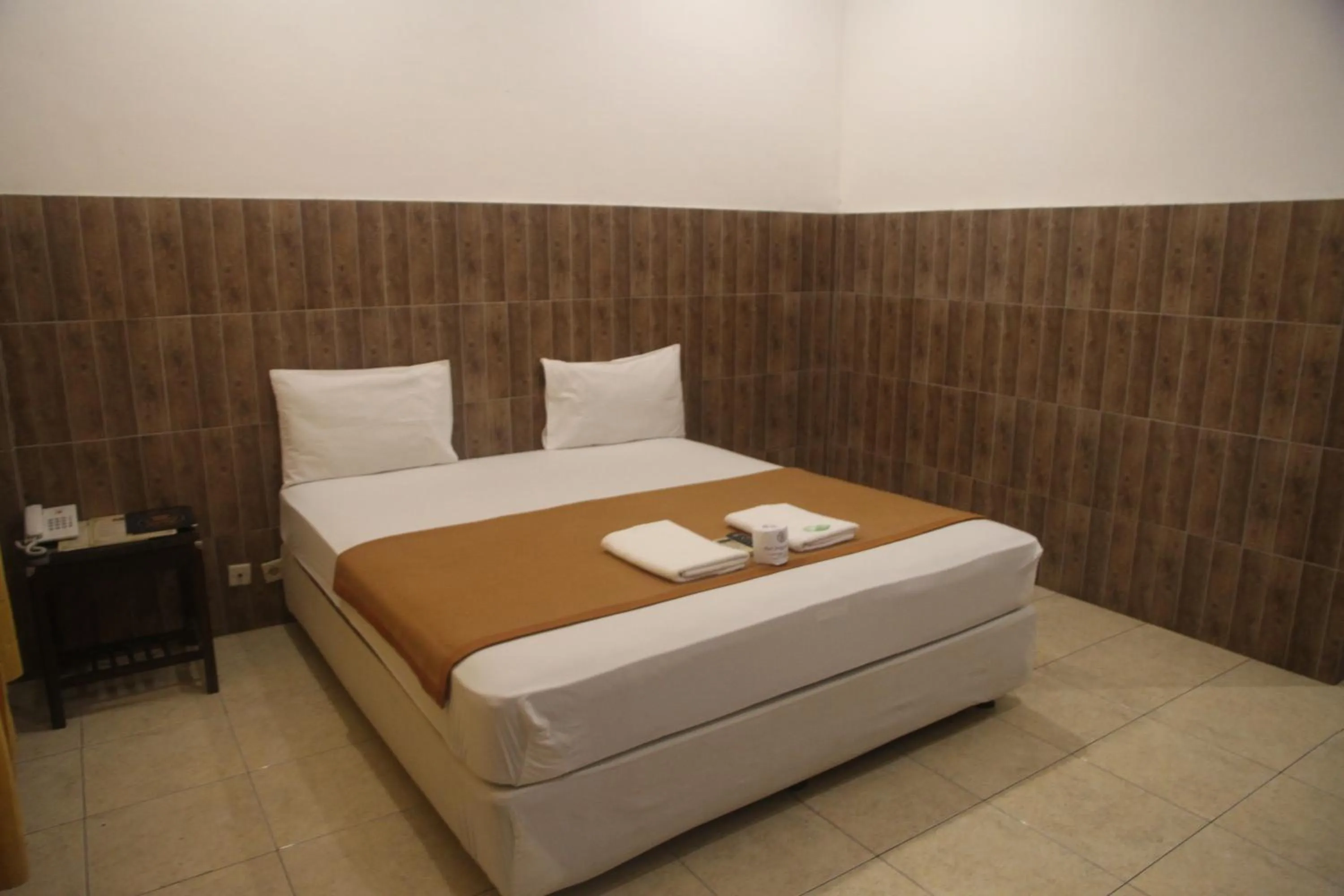 Bedroom, Bed in Puri Senggigi Hotel