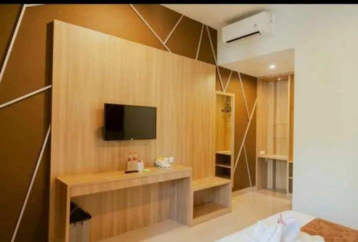 Bed in Puri Senggigi Hotel