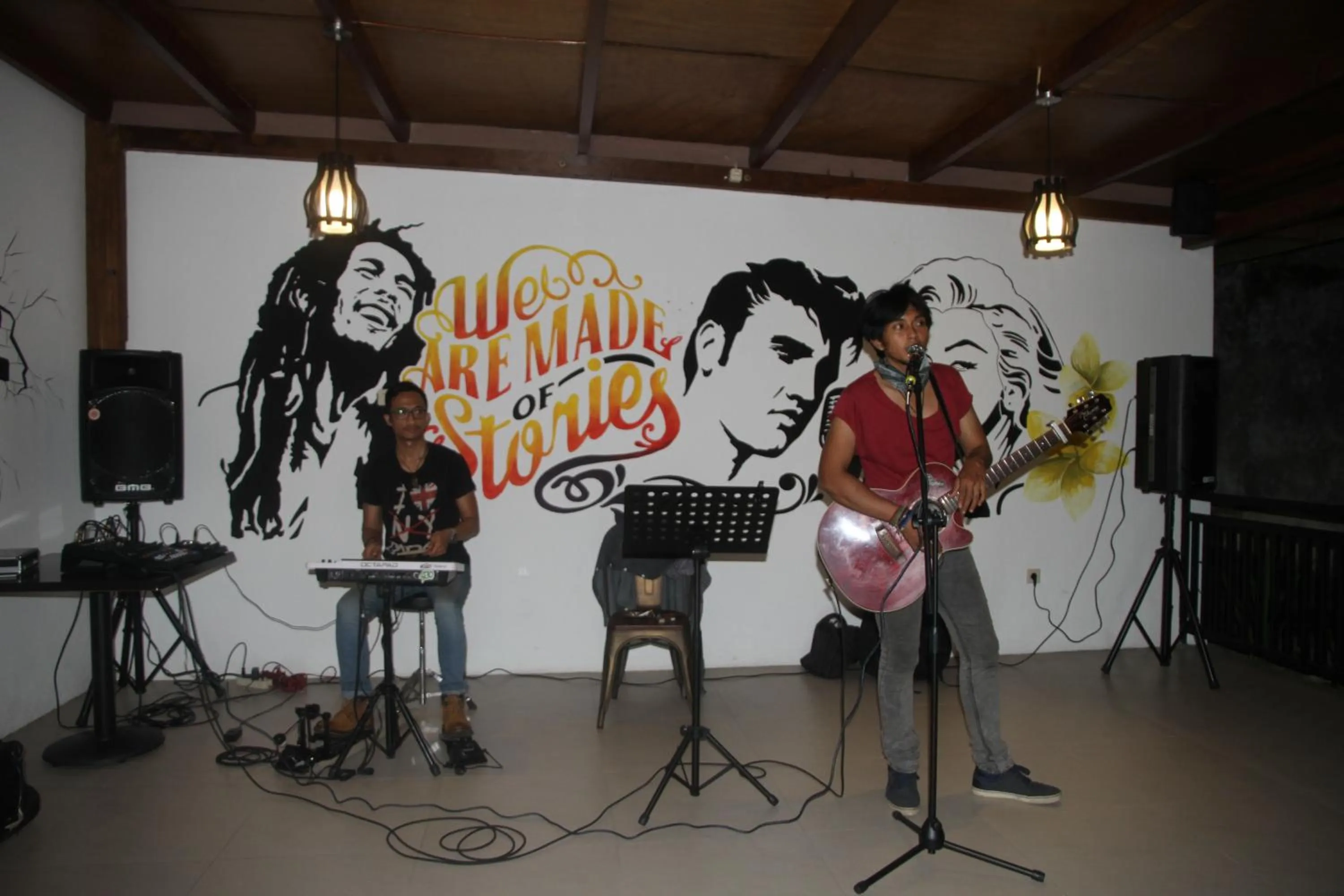 Restaurant/places to eat in Puri Senggigi Hotel