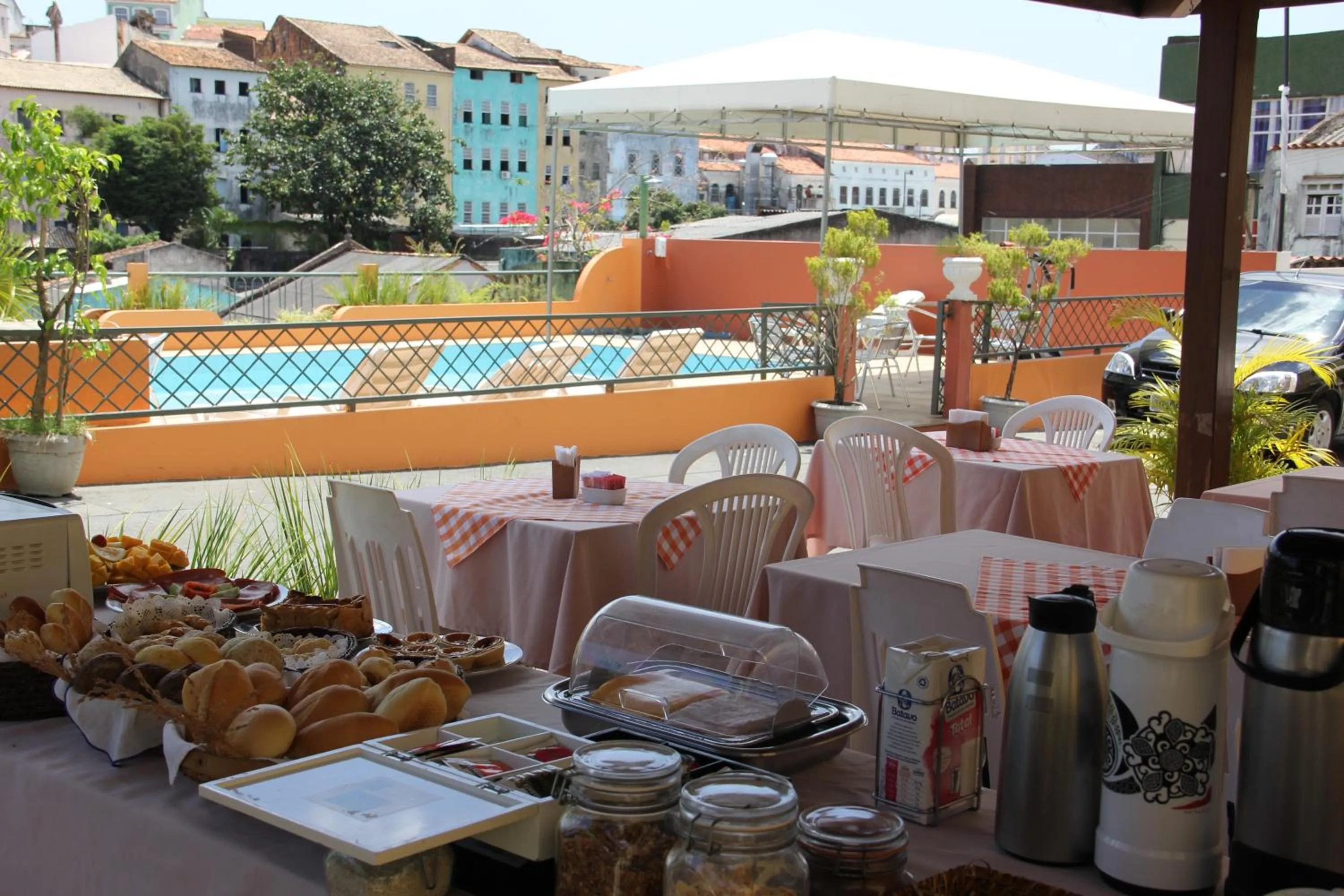 Buffet breakfast in Hotel Pousada da Mangueira