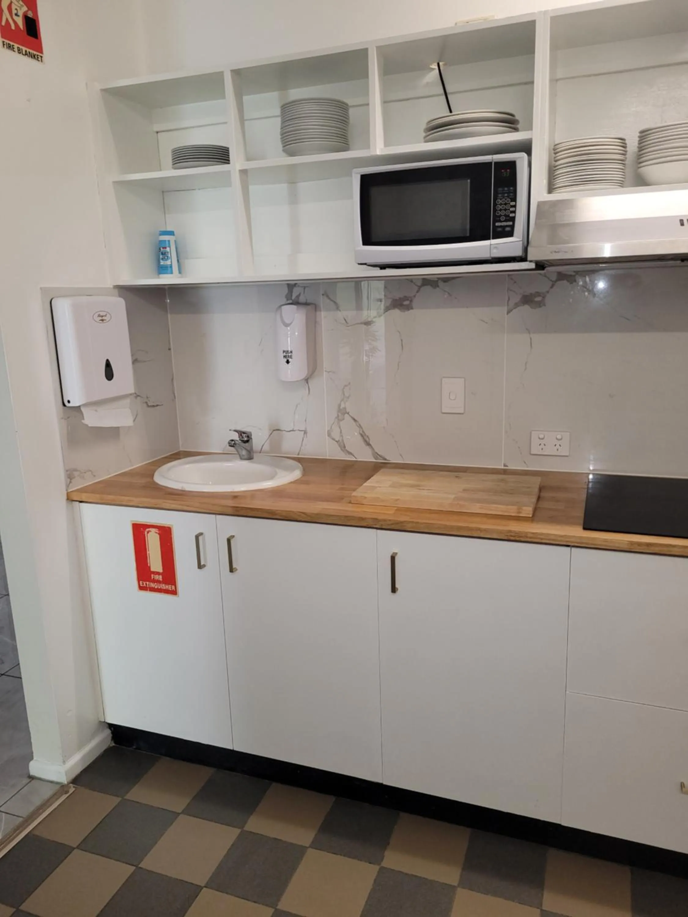 kitchen in Travellers Paradise