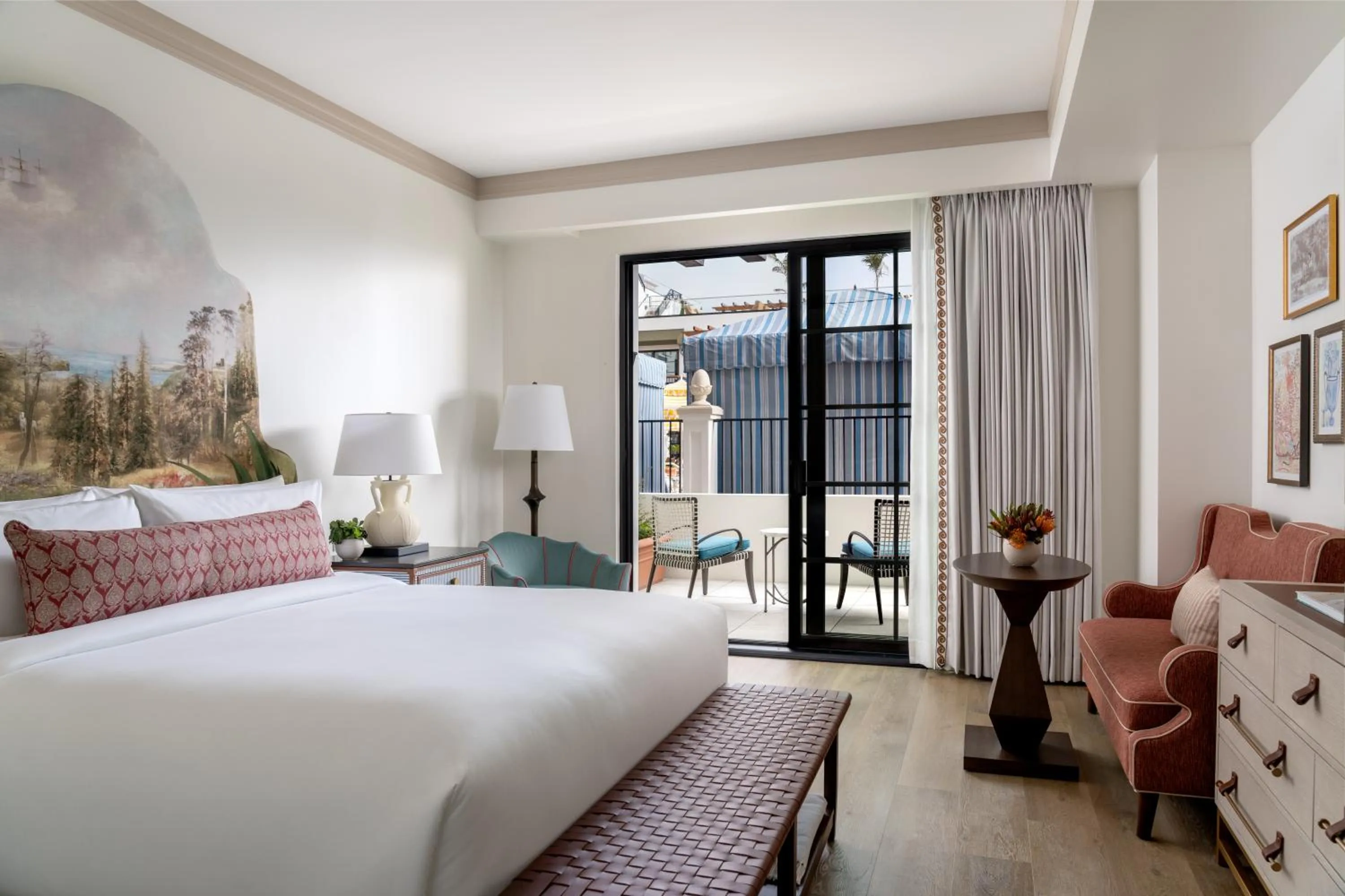 Bed in La Bahia Hotel & Spa