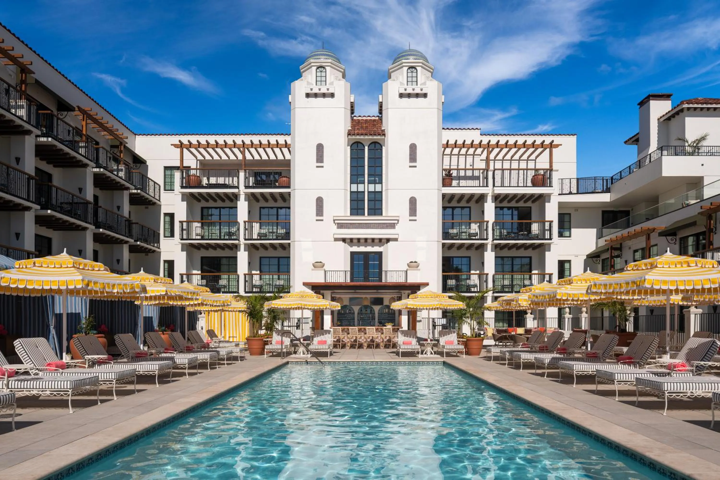 Swimming pool in La Bahia Hotel & Spa