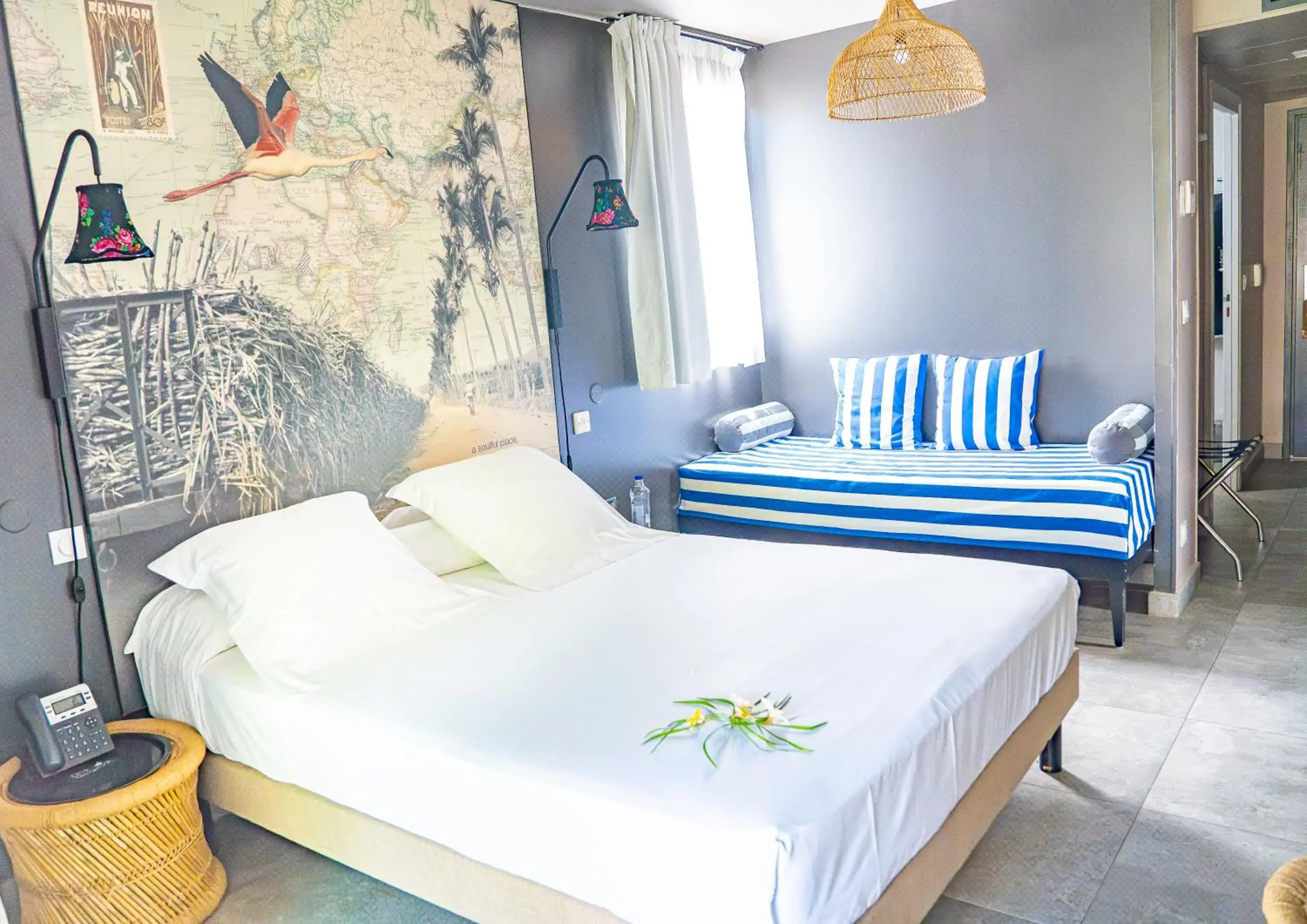 Kitchenette Standard Triple in Dina Morgabine Saint Gilles Kitchenette Standard Triple in Dina Morgabine Saint Gilles