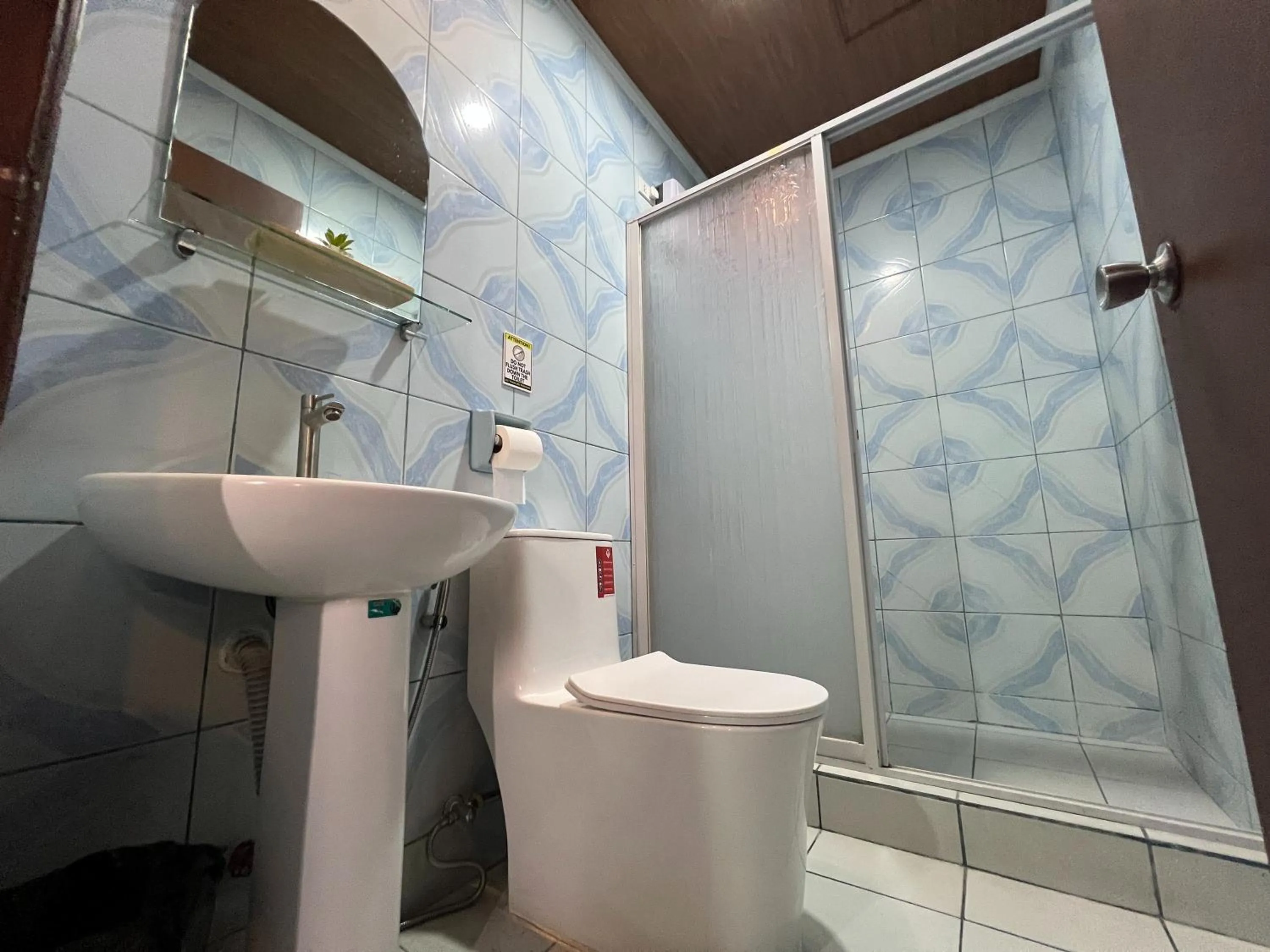 Bathroom in Rossa Hotel