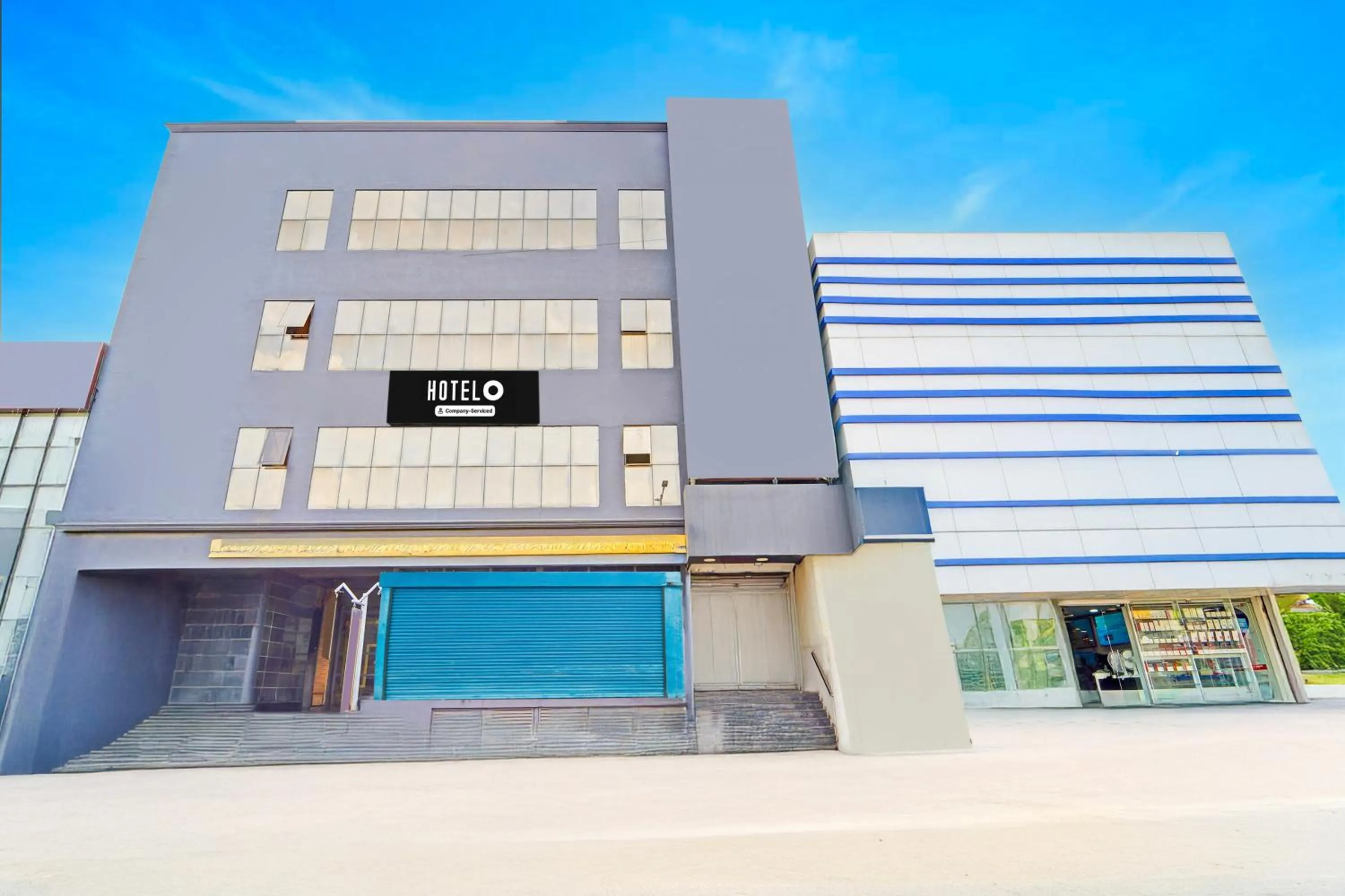 Facade/entrance in Super Hotel O Namakkal