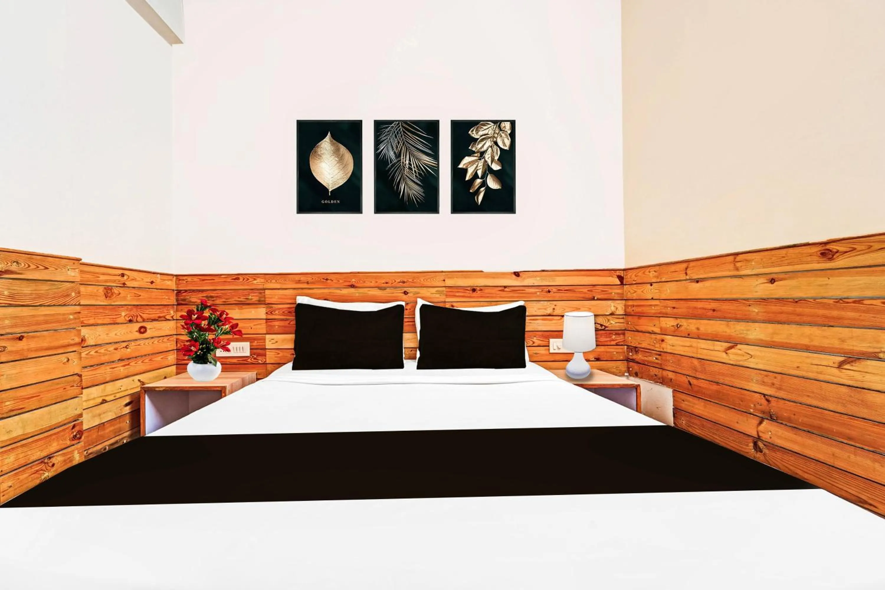 Bedroom, Bed in Super Hotel O Namakkal