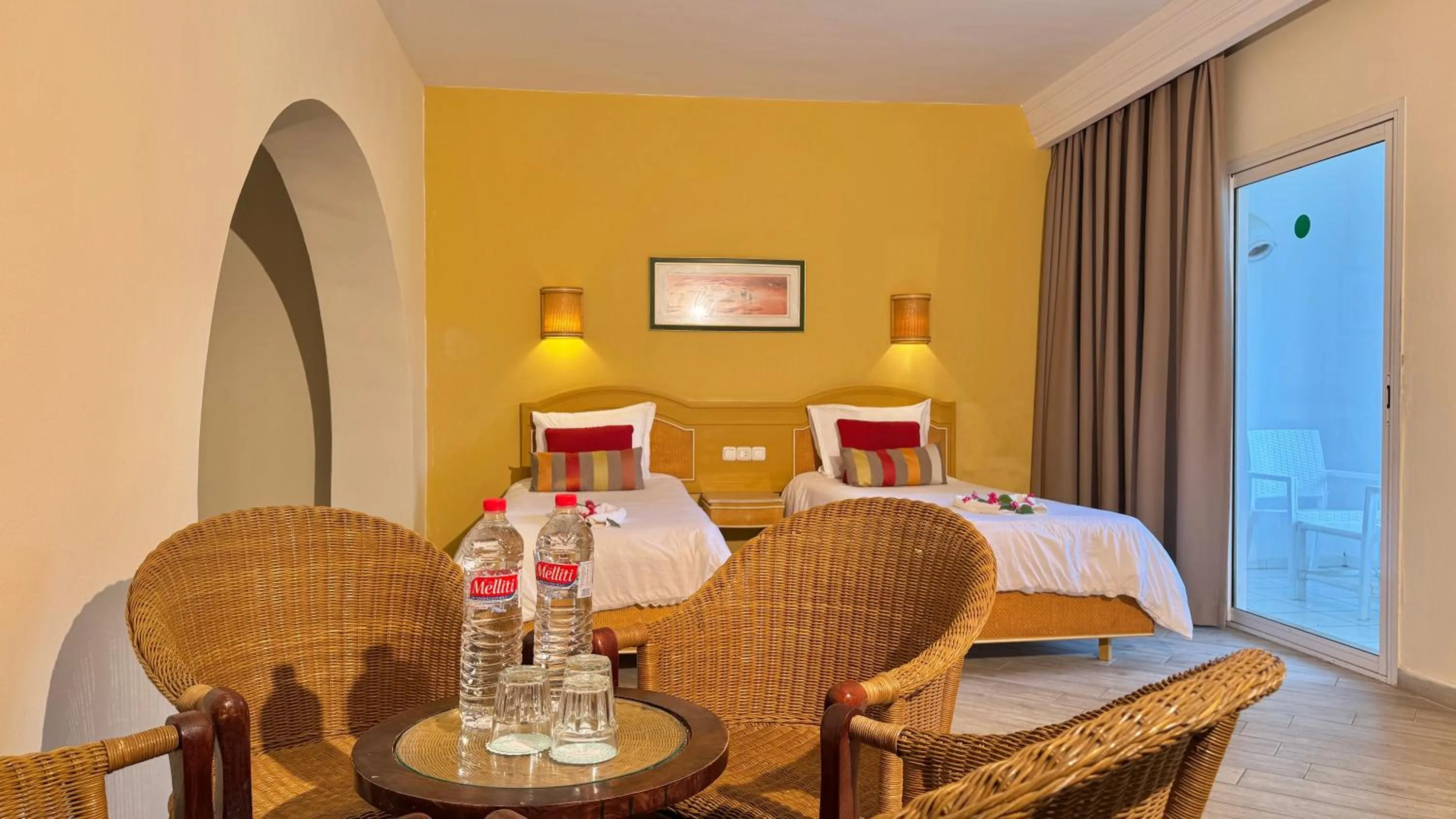 Drinks, Bed in Hammamet Garden Resort and Spa