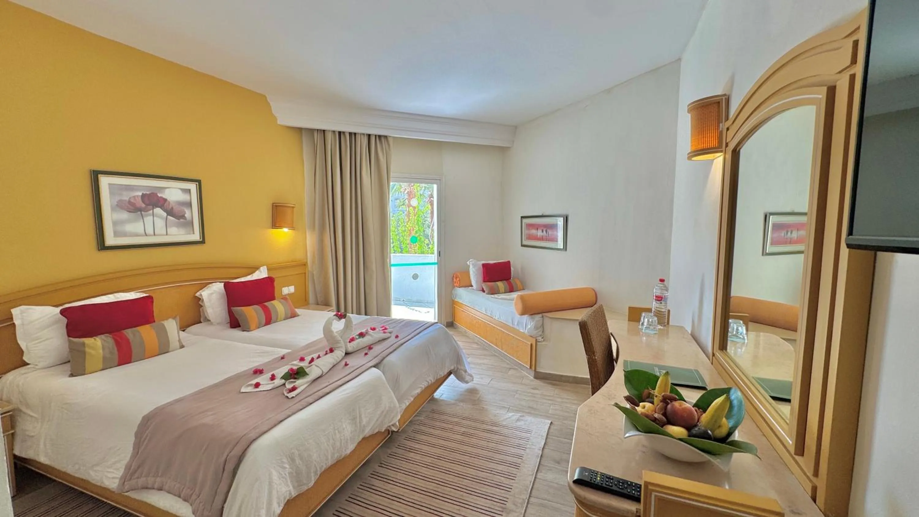 Bed in Hammamet Garden Resort and Spa