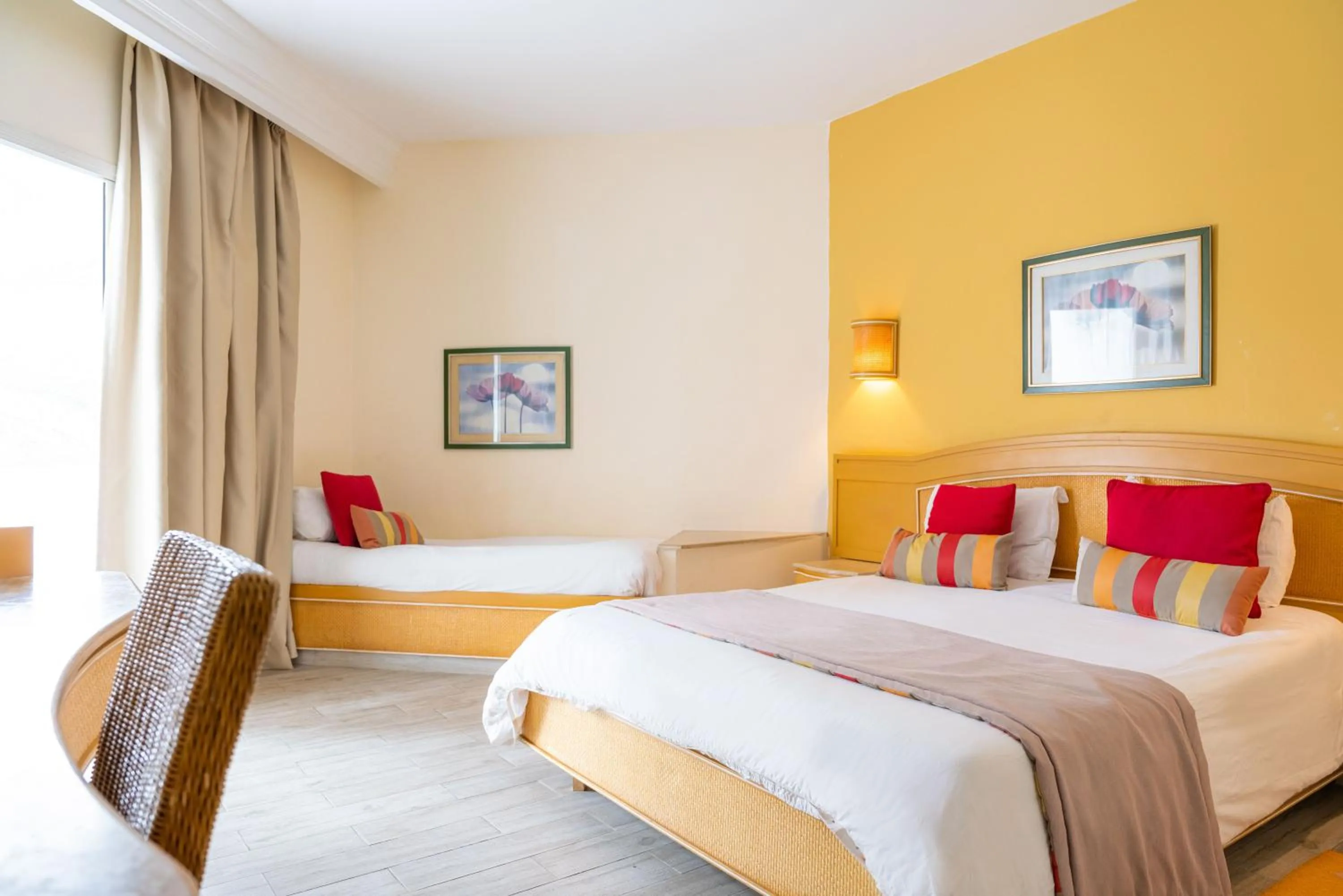 Photo of the whole room, Bed in Hammamet Garden Resort and Spa