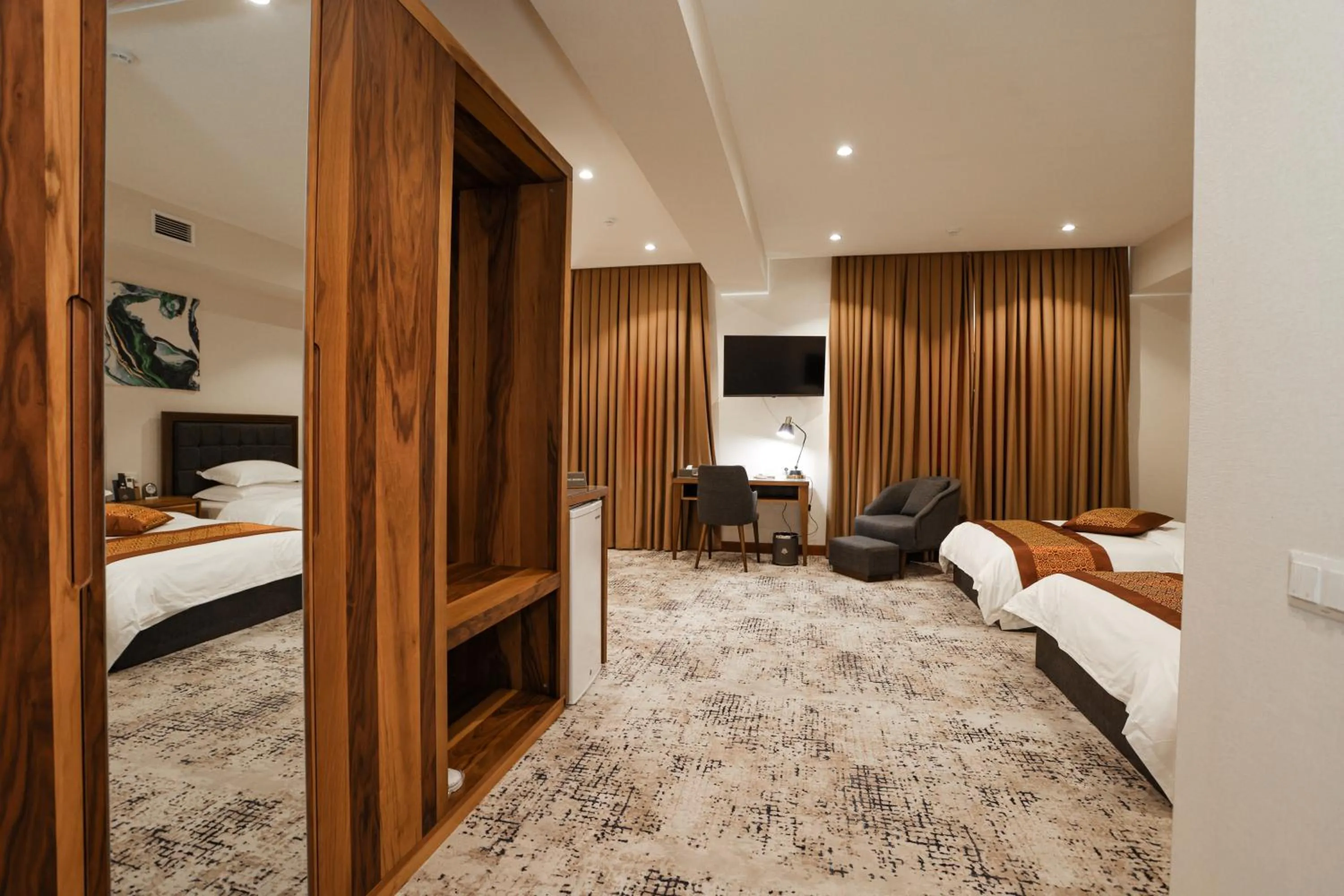 Bed in Bogishamol Hotel