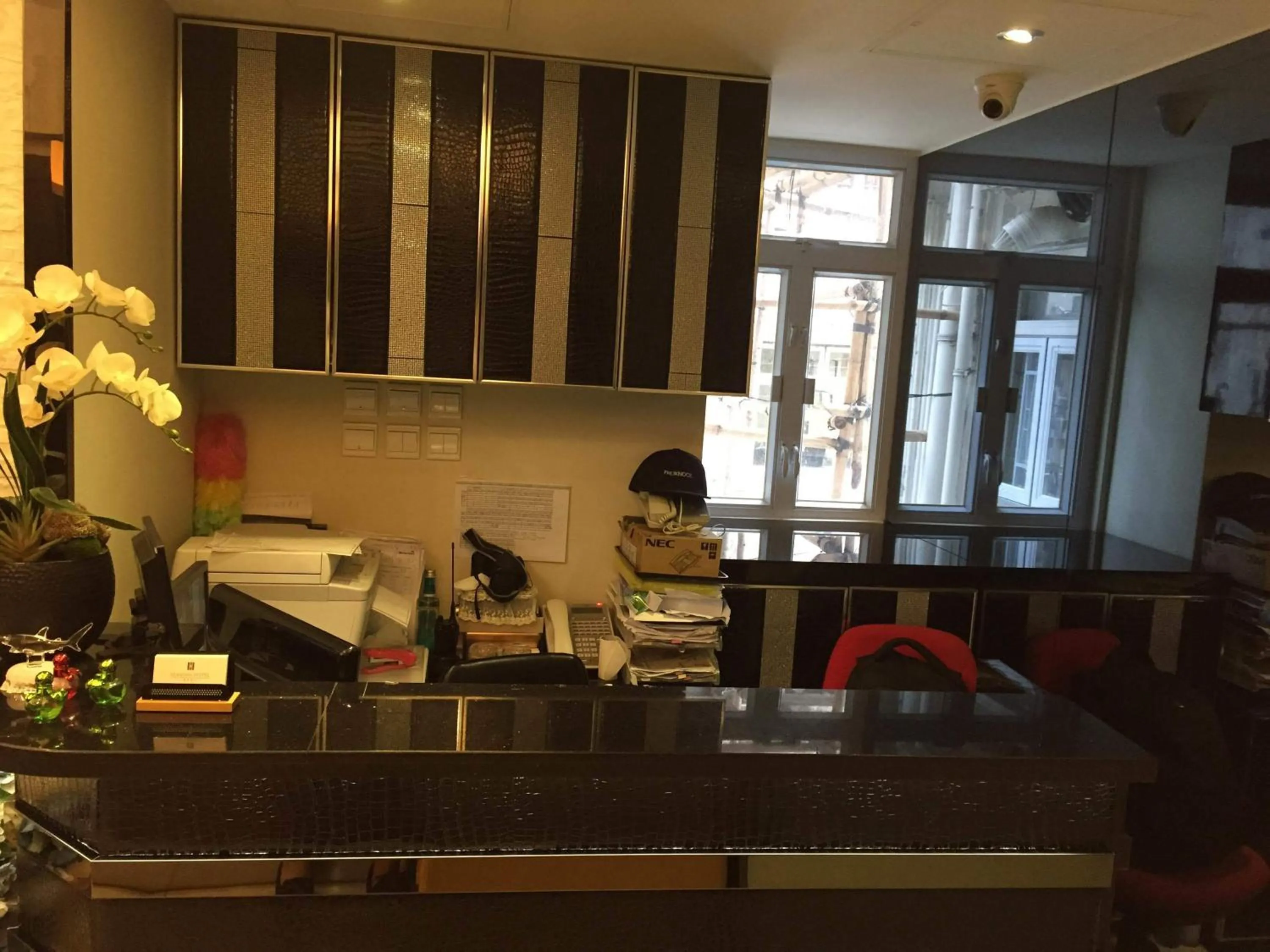 Lobby or reception in Seasons Hotel