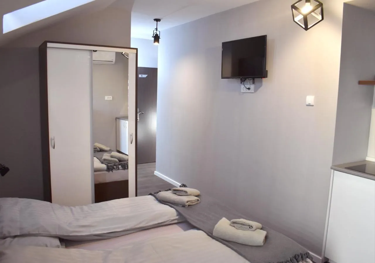 Bed in Apartmani Zrenjanin