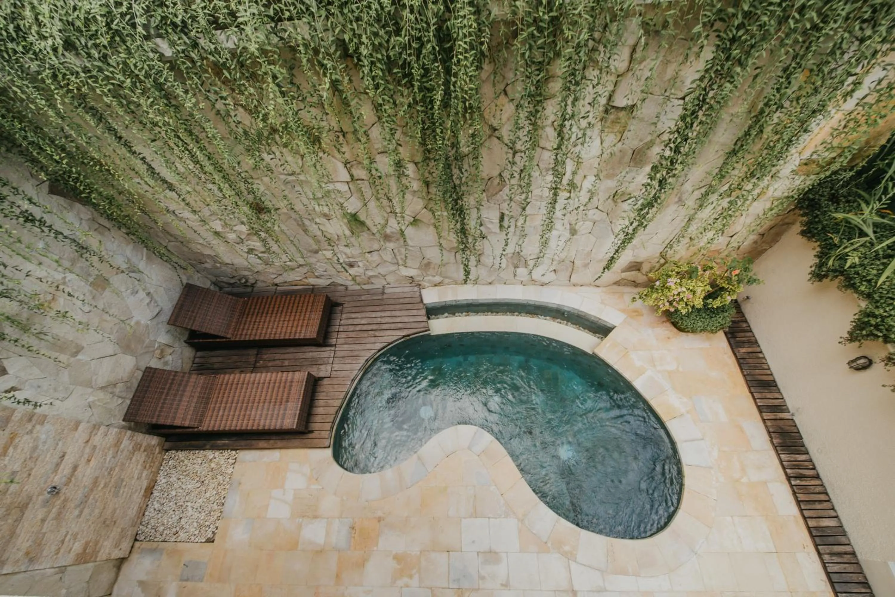 Pool view in La-Meli Villas Ubud