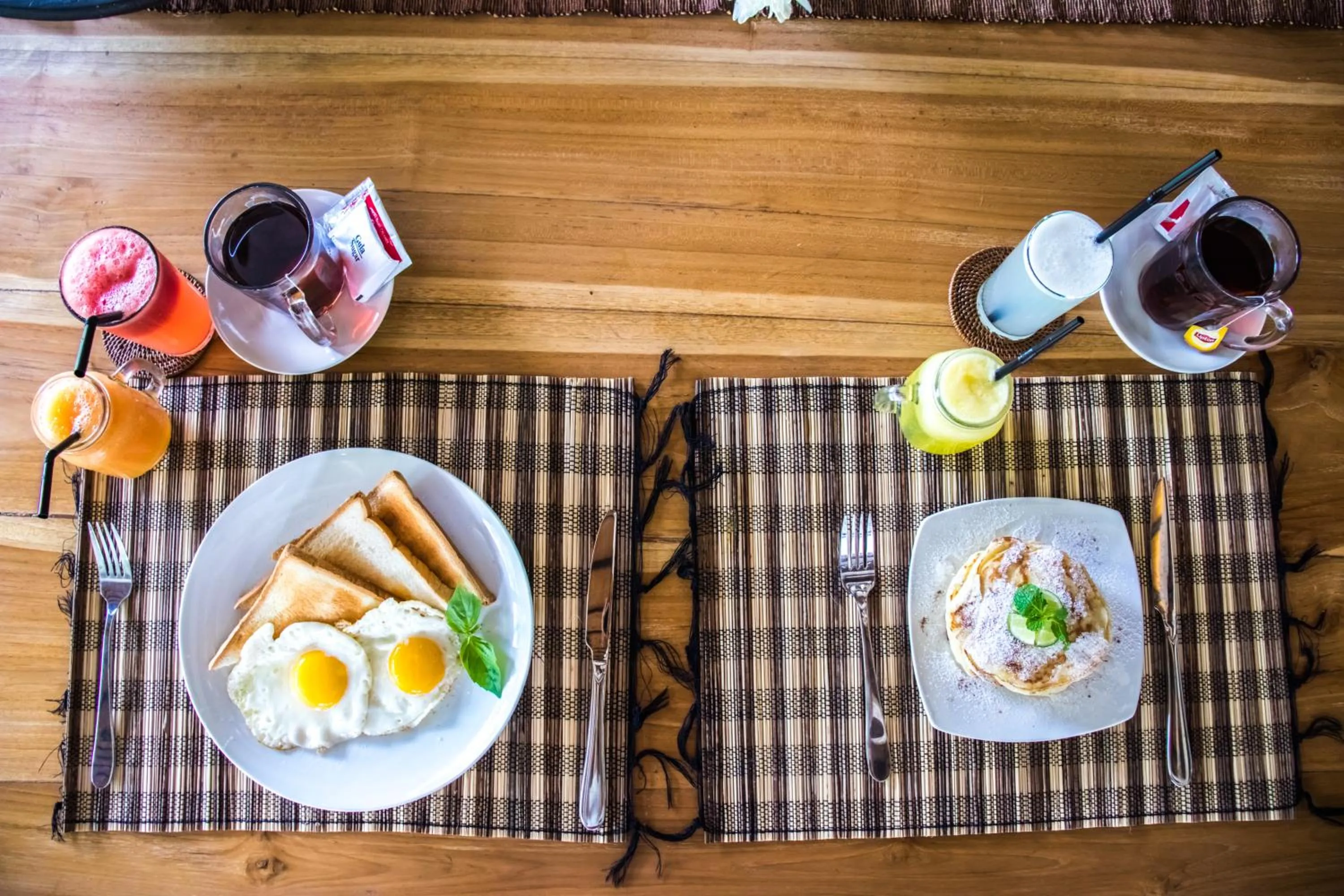 Breakfast in La-Meli Villas Ubud