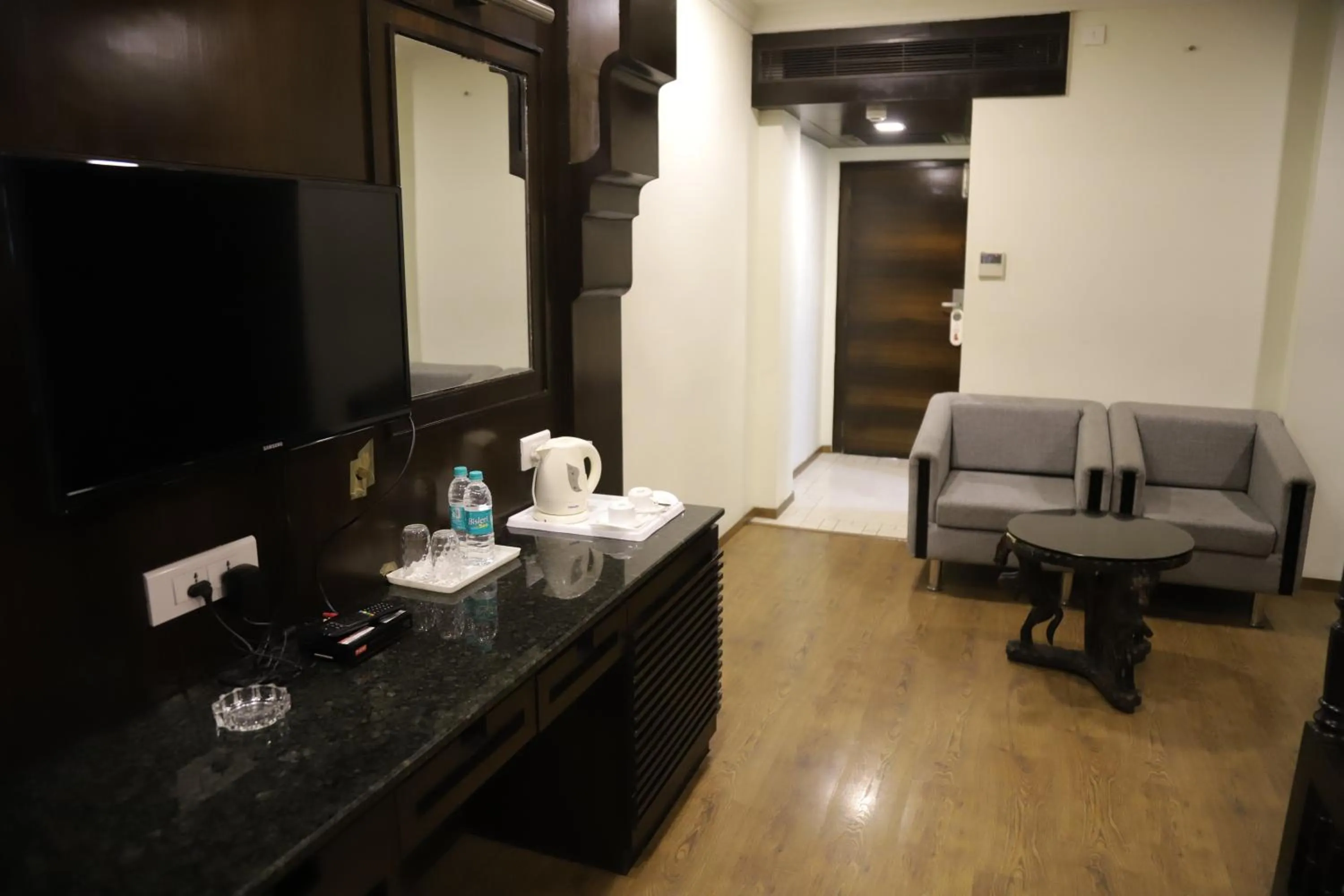 TV and multimedia in The Gandhi International