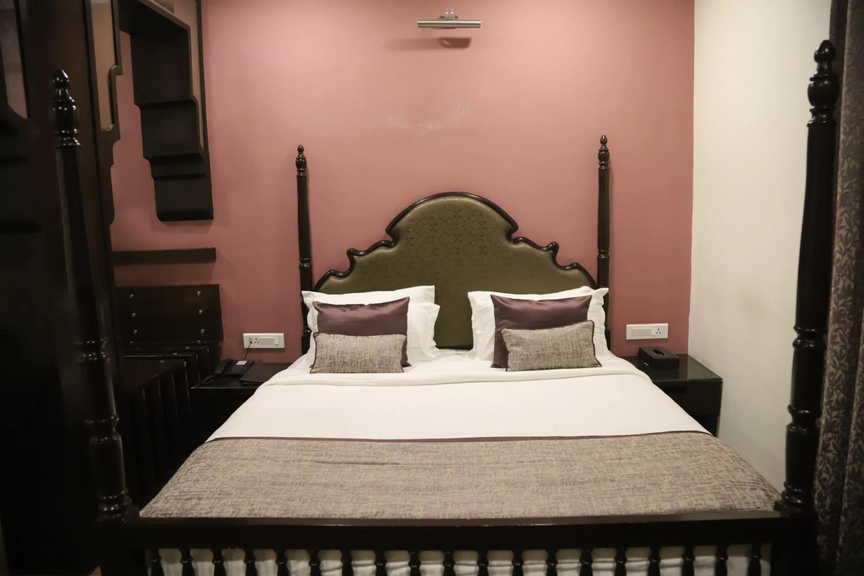 Photo of the whole room in The Gandhi International