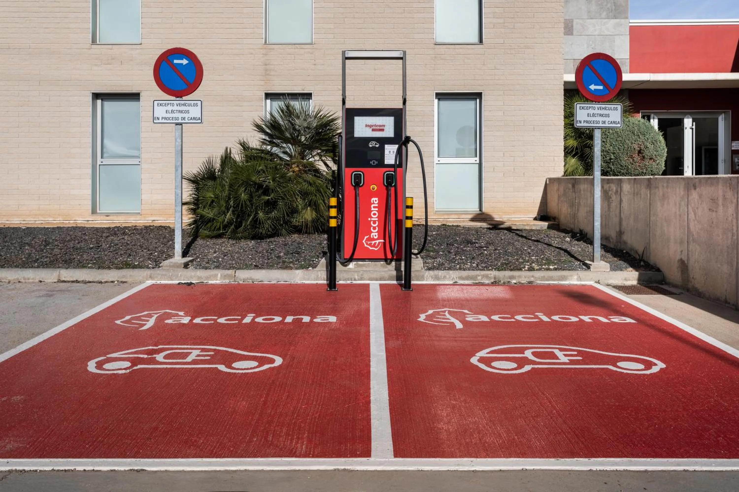 Parking in Hotel 280 Zaragoza