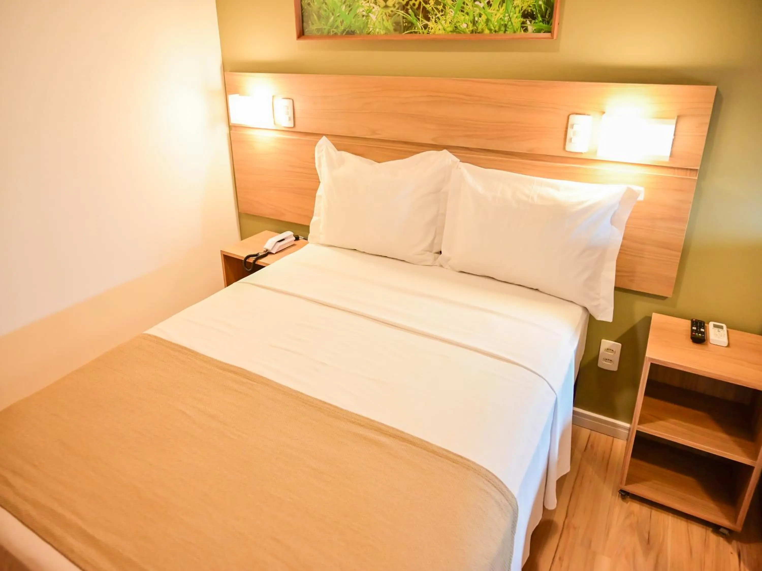 Bed in Bristol Marambaia Belém