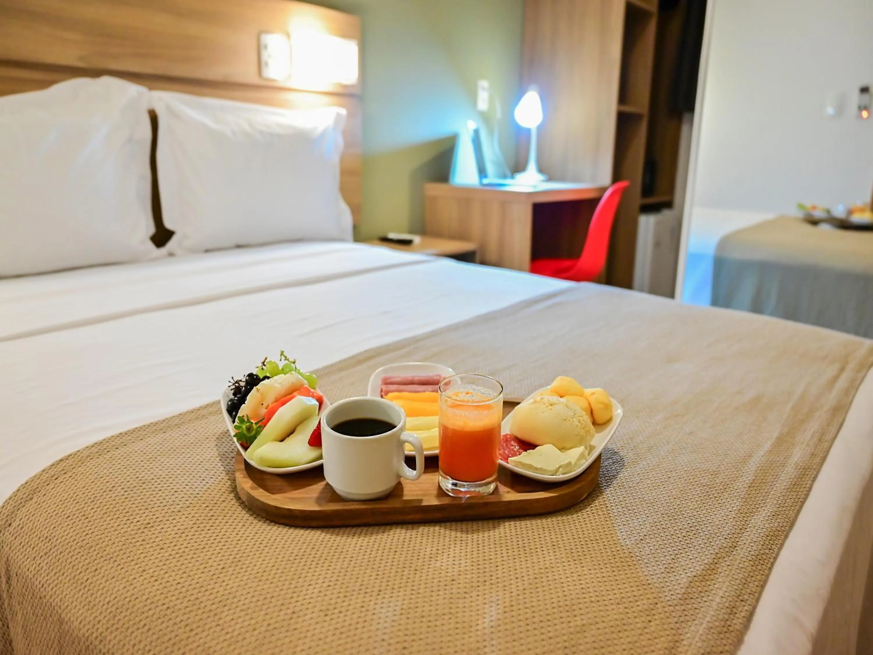 Food and drinks, Bed in Bristol Marambaia Belém