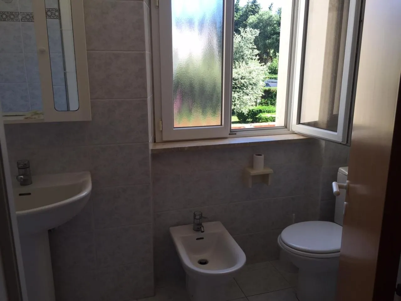 Bathroom in Hotel Lido