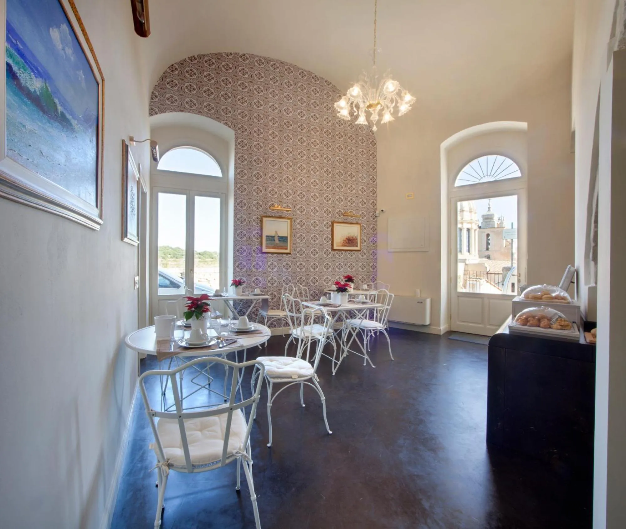 Seating area in Il Duomo Relais