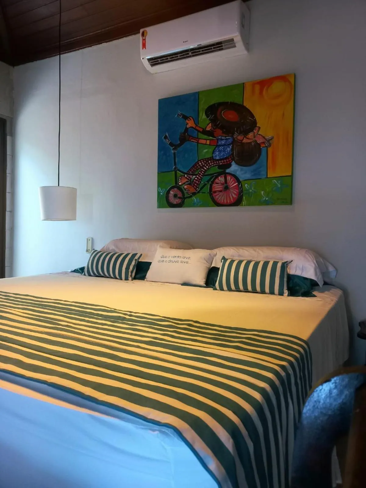 Photo of the whole room, Bed in Pousada Spa dos Amores