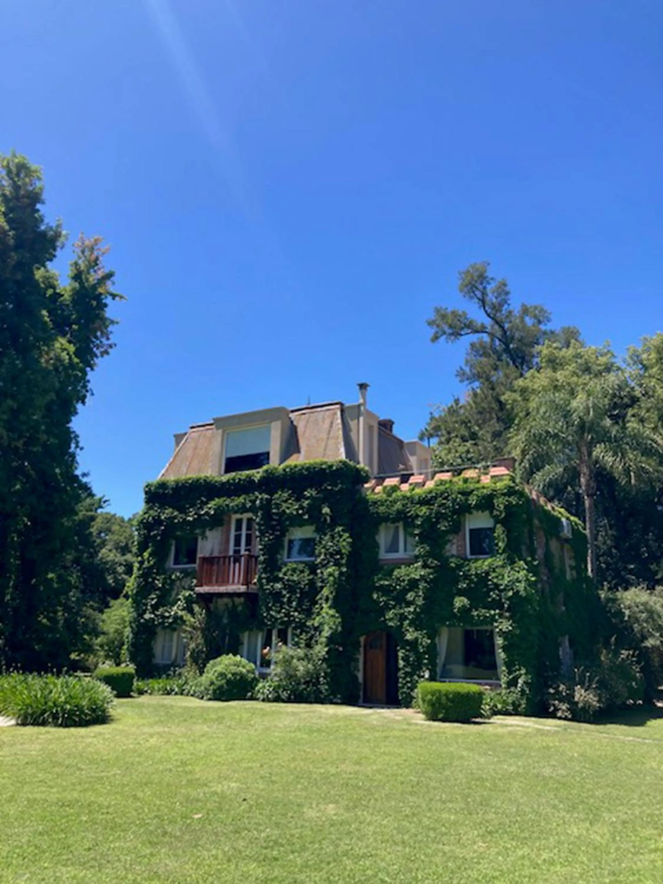 Property building in Estancia Villa Maria