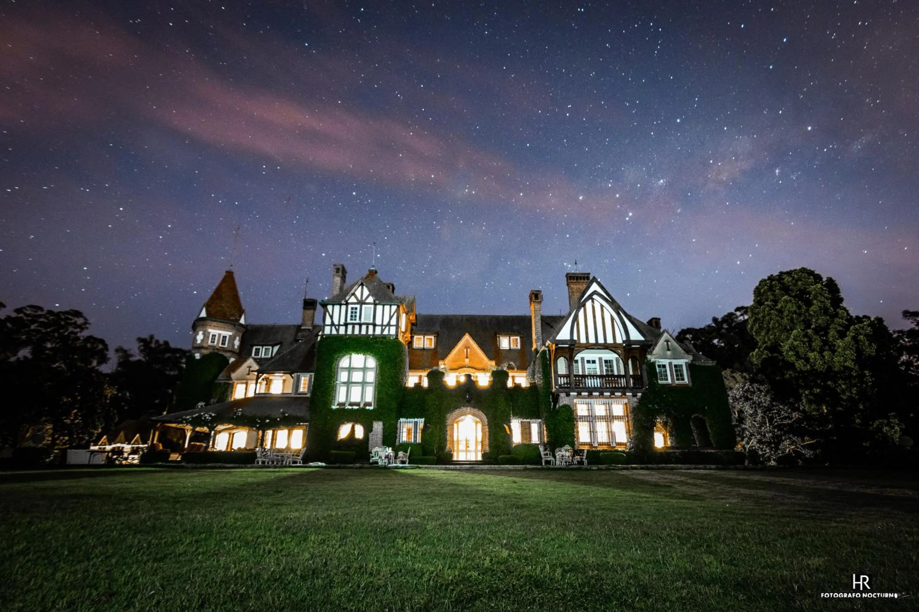 Property building in Estancia Villa Maria