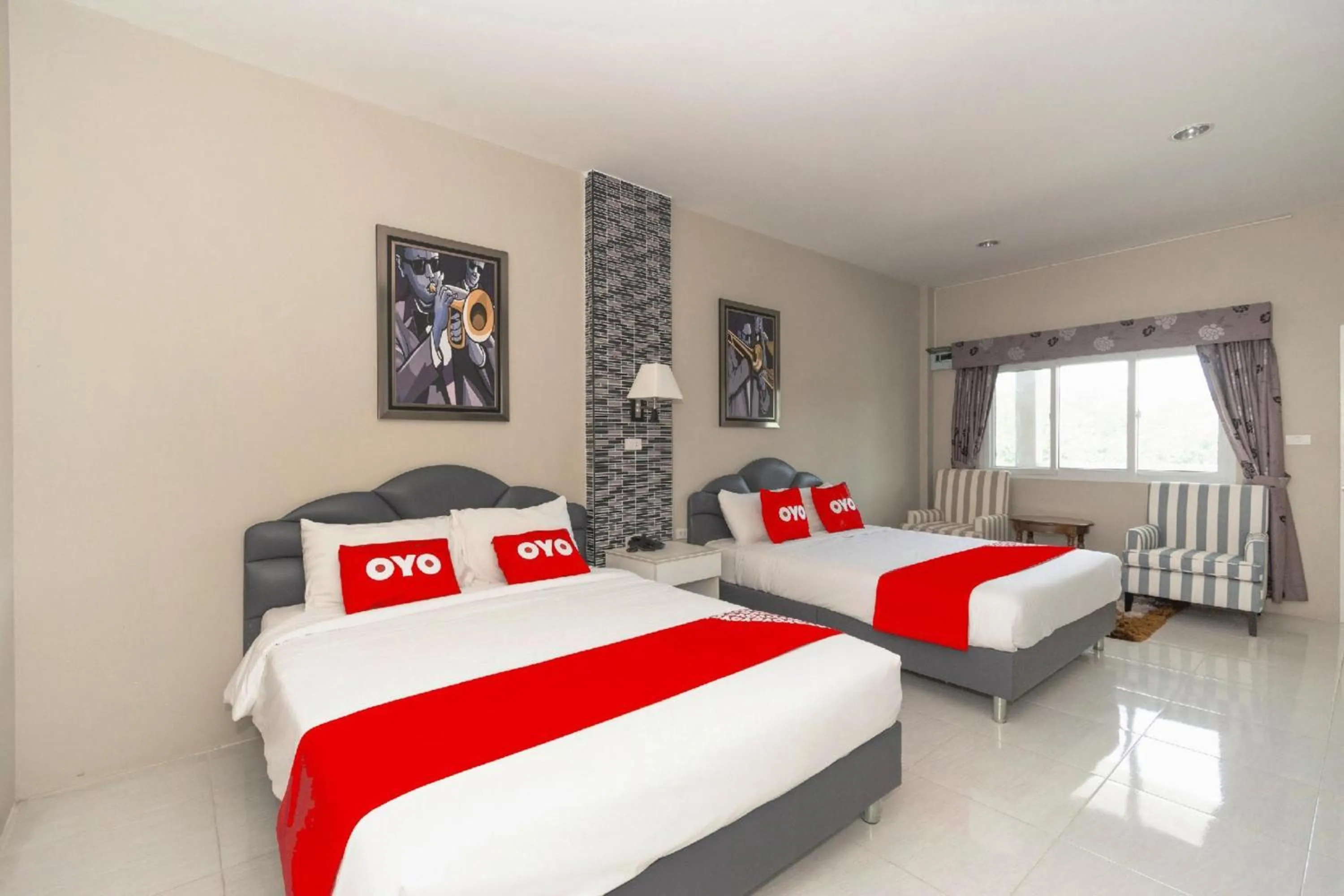 Bed in Pom Pom Residence