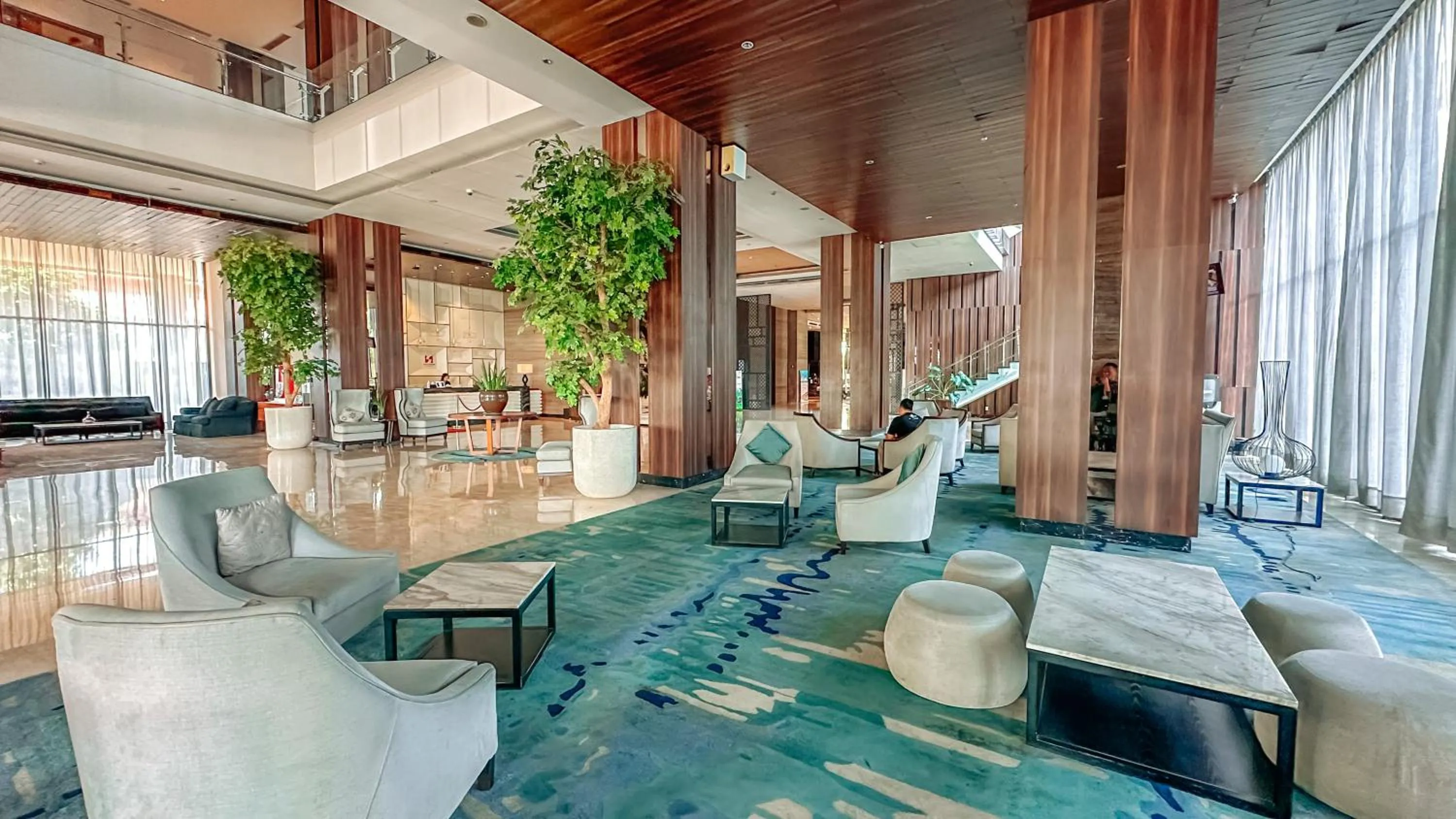 Lobby or reception in Swiss-Belinn Karawang