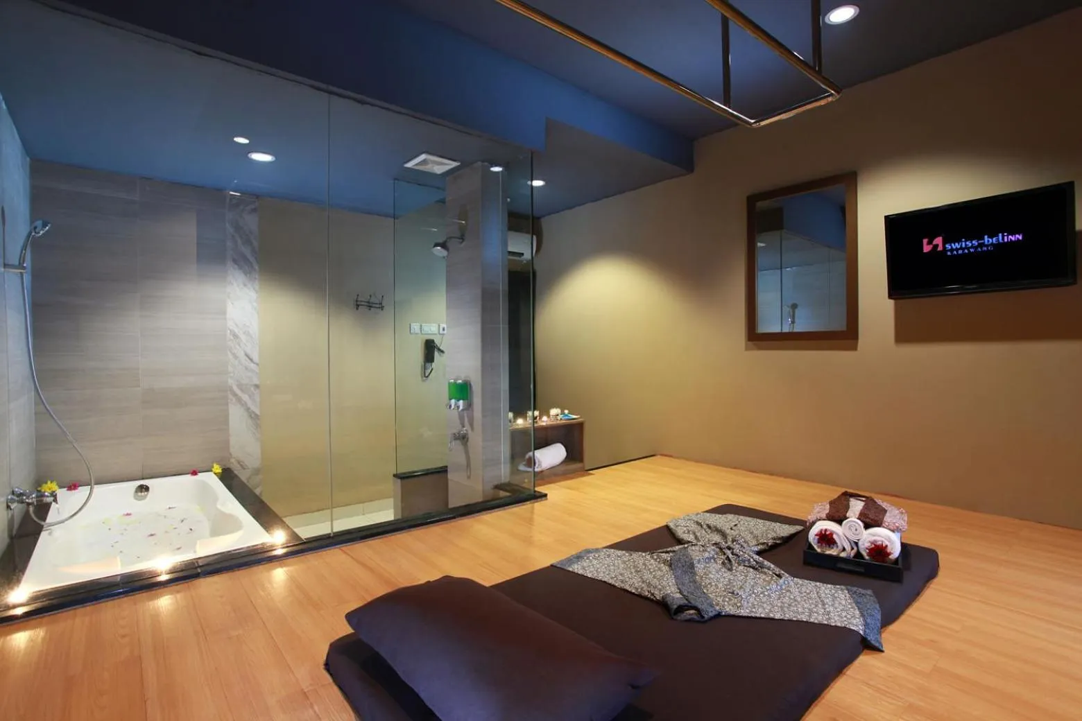 Massage in Swiss-Belinn Karawang