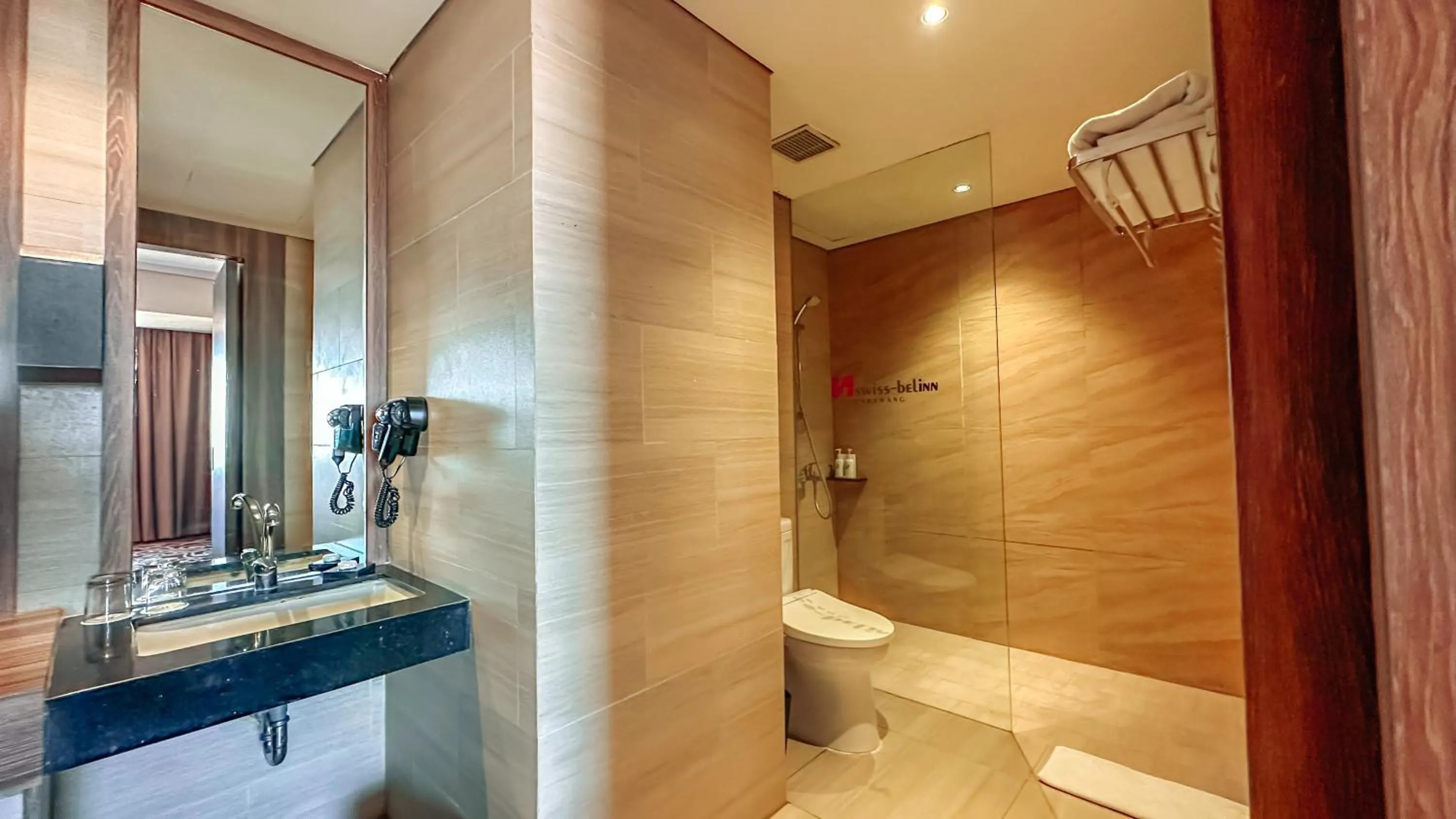Bathroom in Swiss-Belinn Karawang