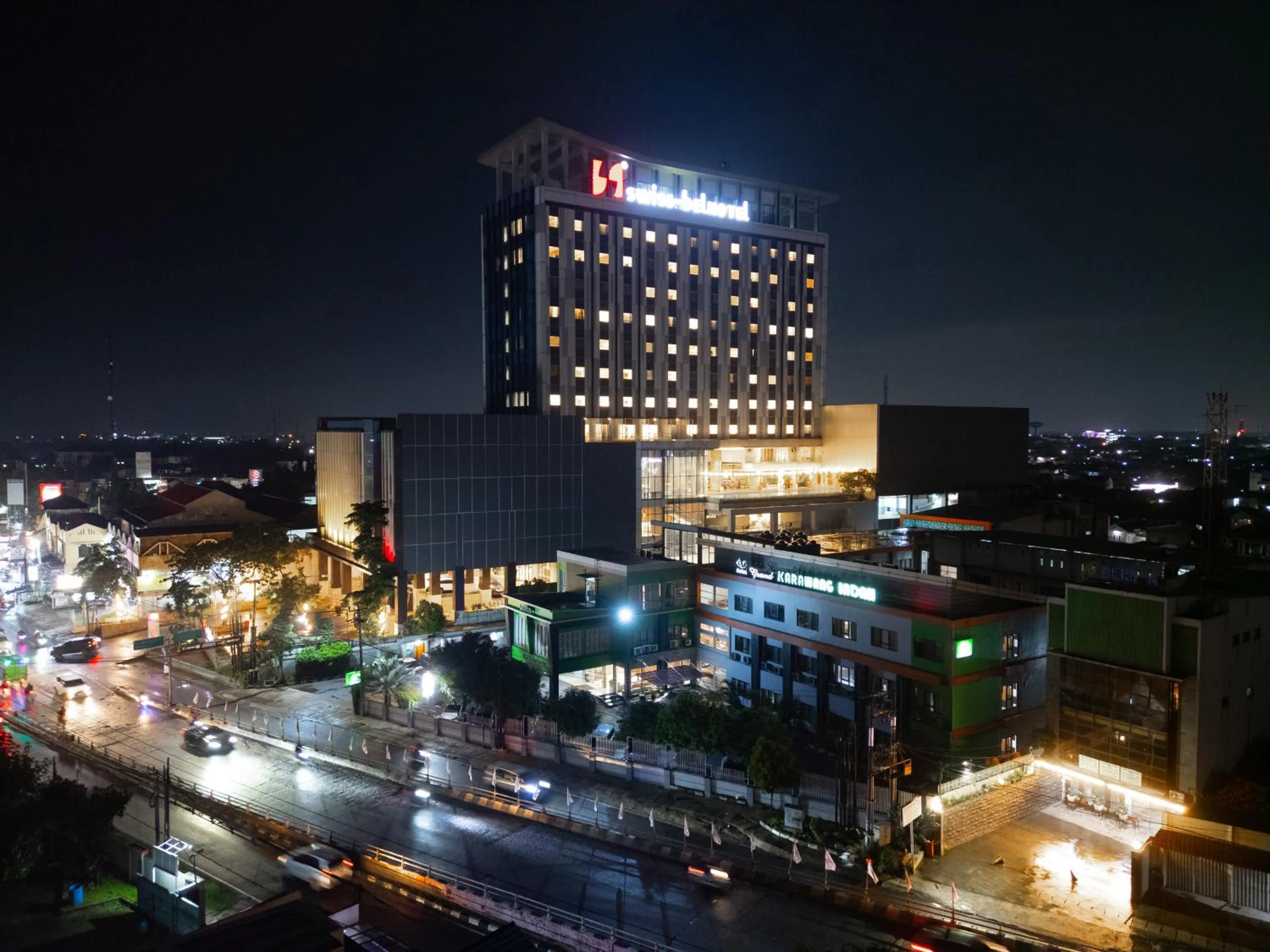 Property building in Swiss-Belhotel Karawang