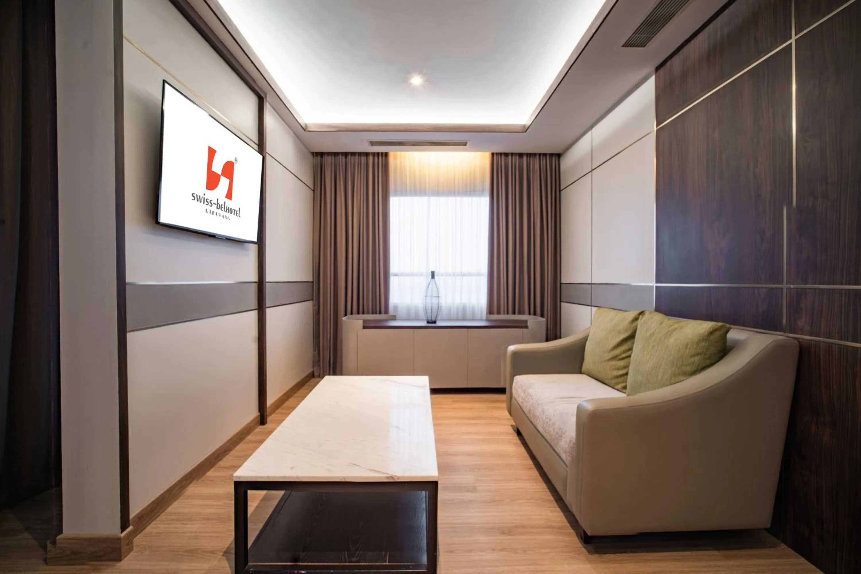Living room in Swiss-Belhotel Karawang