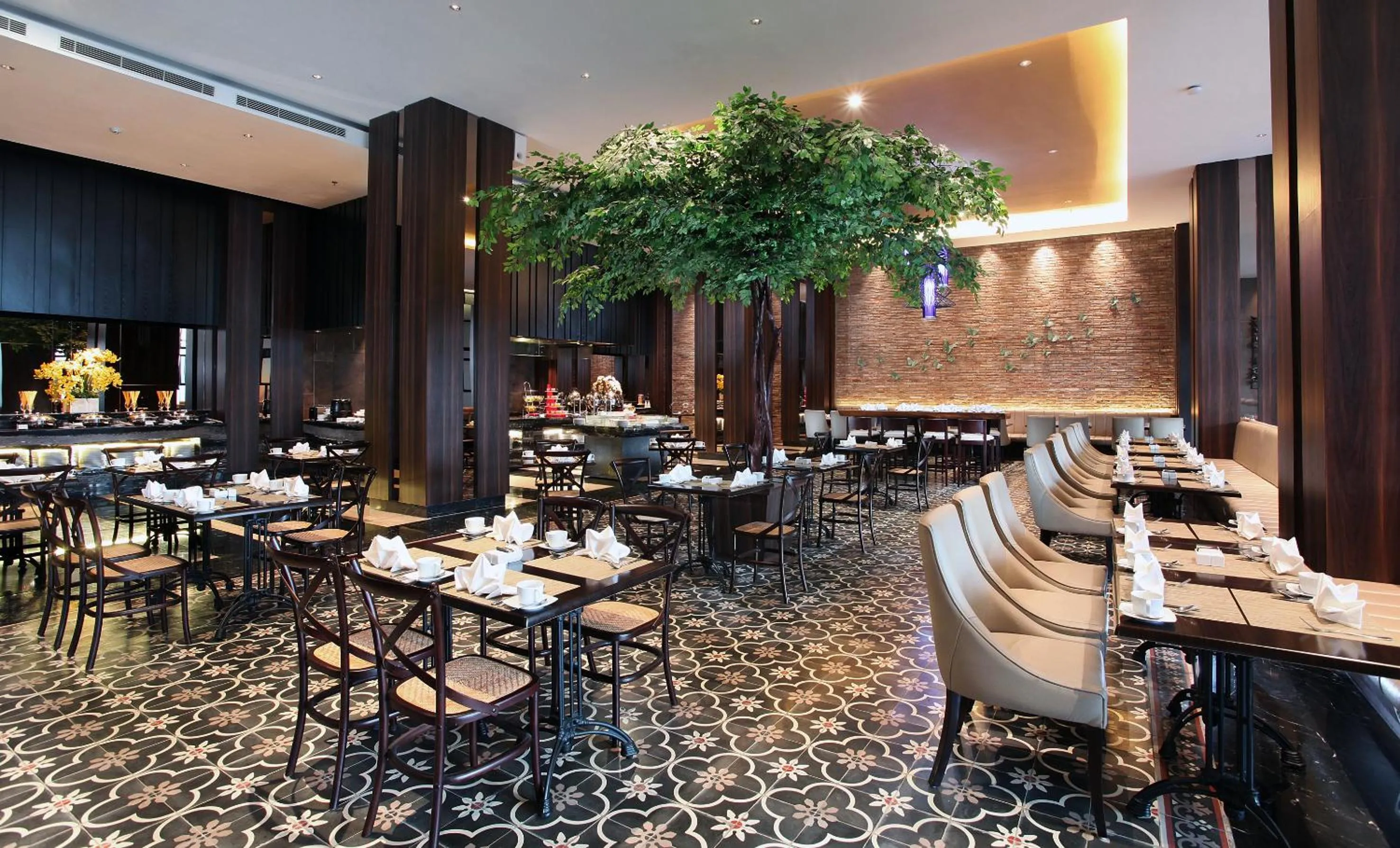 Restaurant/places to eat in Swiss-Belinn Karawang