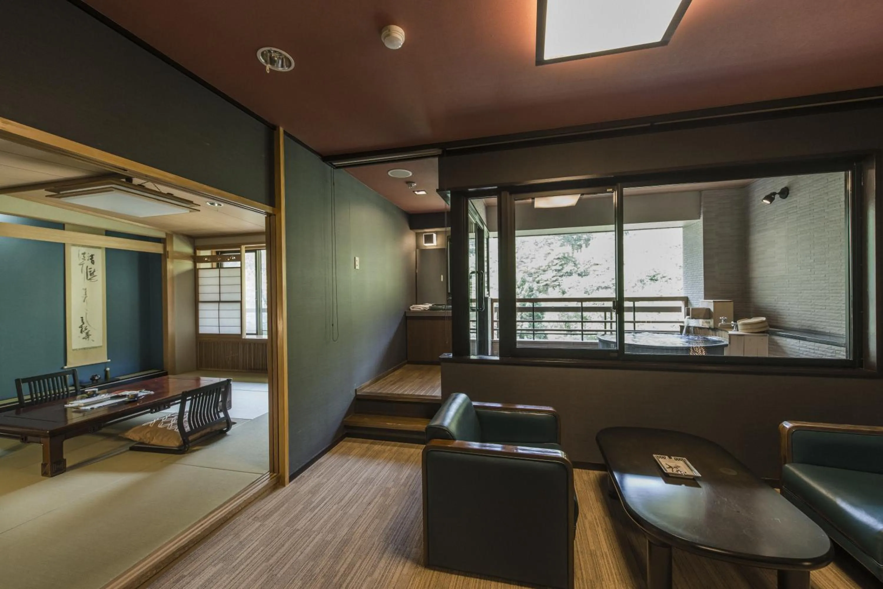 Photo of the whole room in Takamiya Bettei Kuon