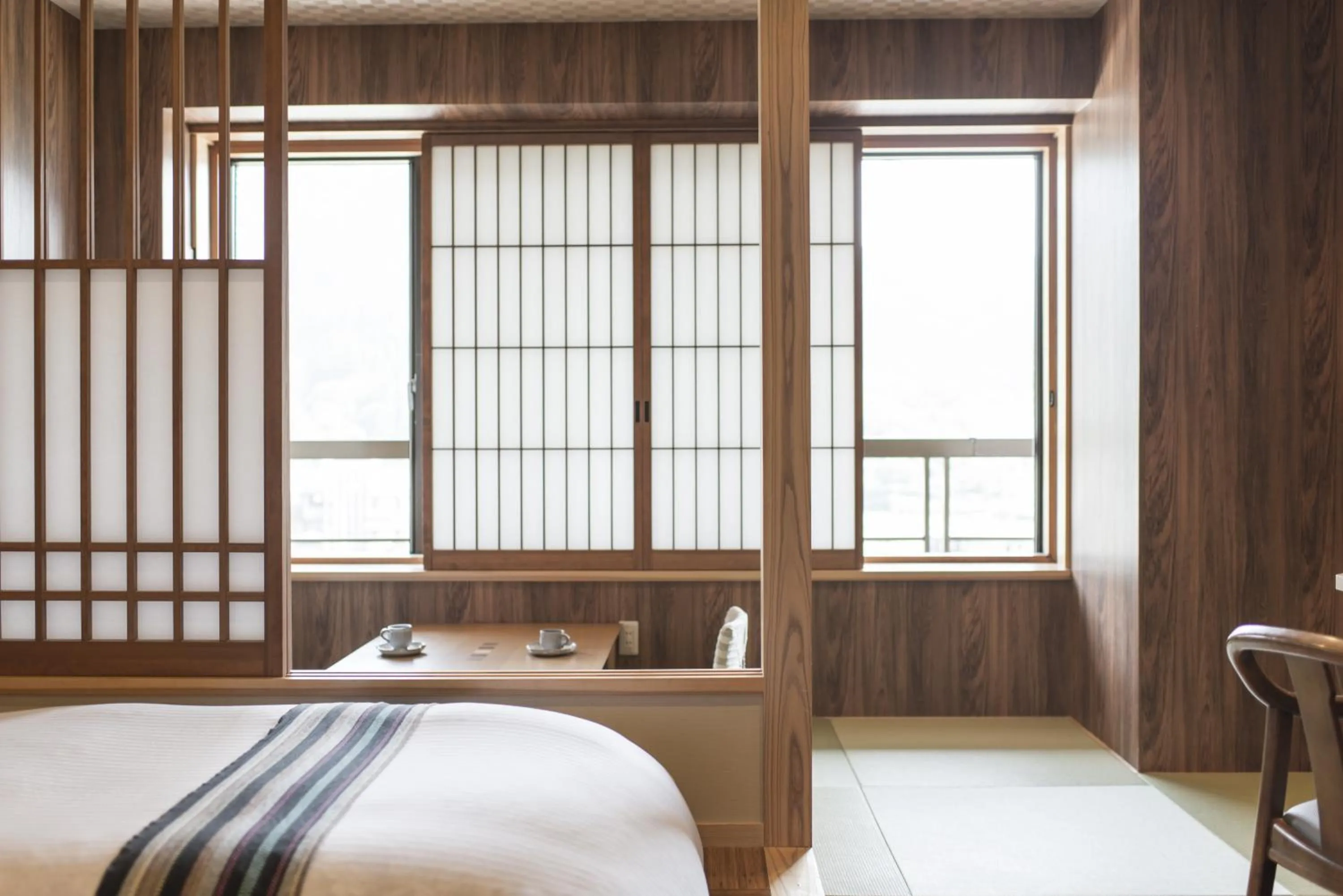 Photo of the whole room, Bed in Takamiya Bettei Kuon