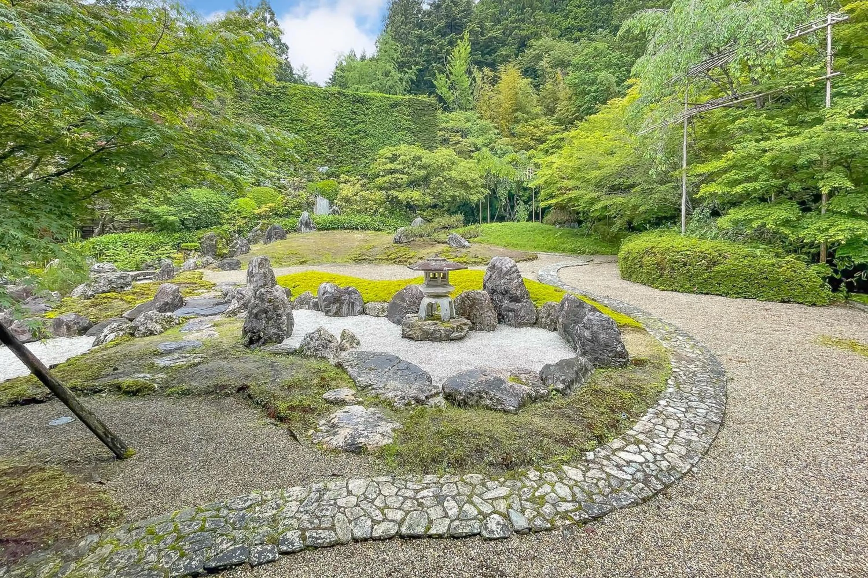 View (from property/room) in 高野山 宿坊 総持院 -Koyasan Shukubo Sojiin-